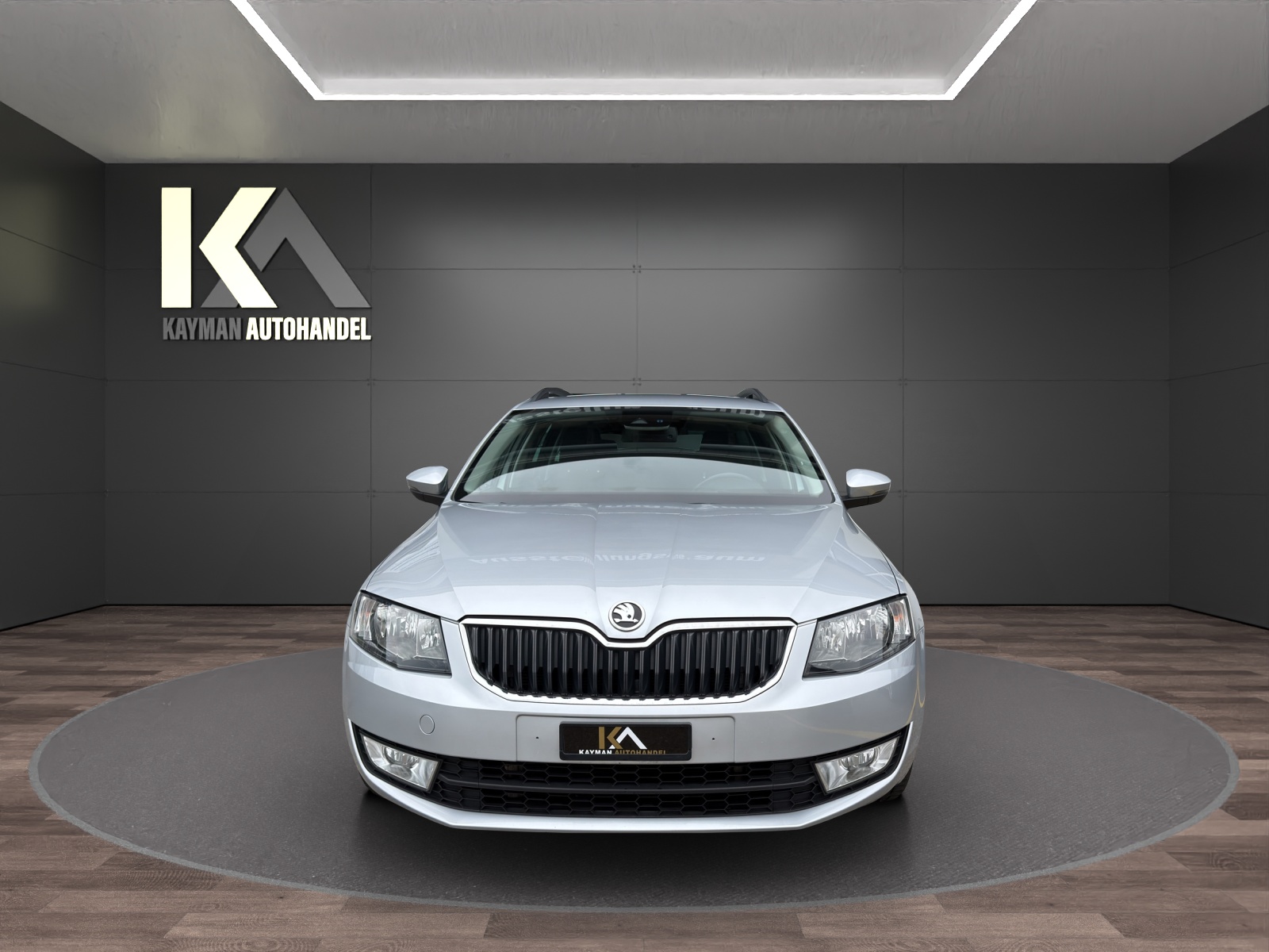 SKODA Octavia Combi 1.8 TSI Elegance DSG Stark, sparsam, geräumig-image-1