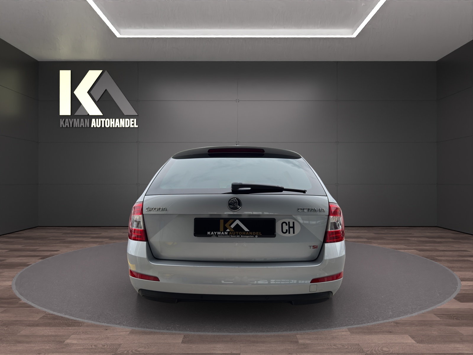 SKODA Octavia Combi 1.8 TSI Elegance DSG Stark, sparsam, geräumig-image-4