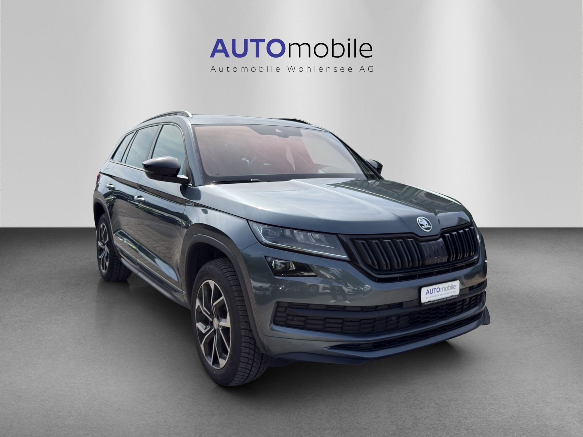 SKODA Kodiaq 2.0 TSI 4x4 Sport Line-image-3
