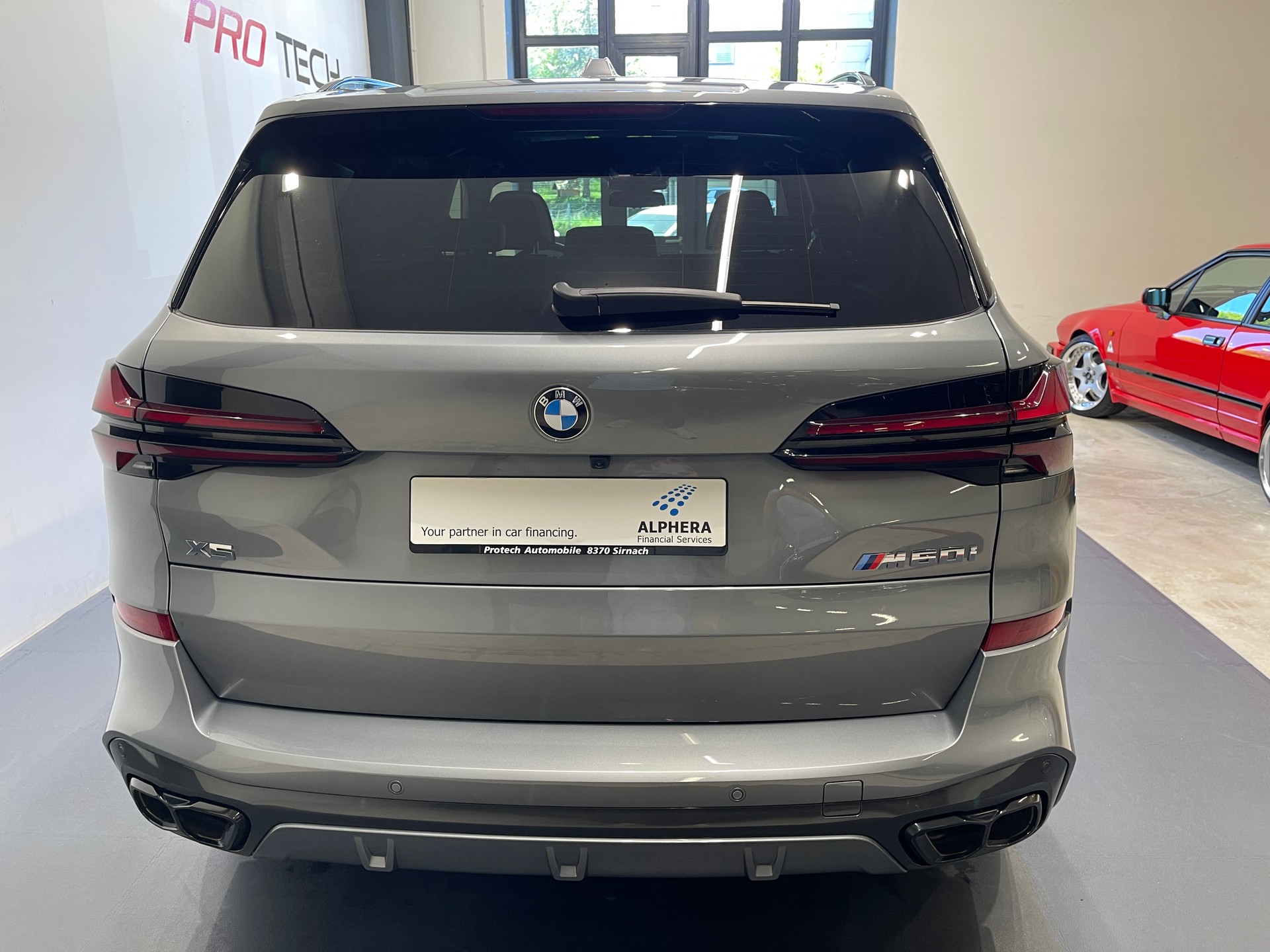 BMW X5 xDrive 48V M60i M Sport Pro Steptronic-image-4
