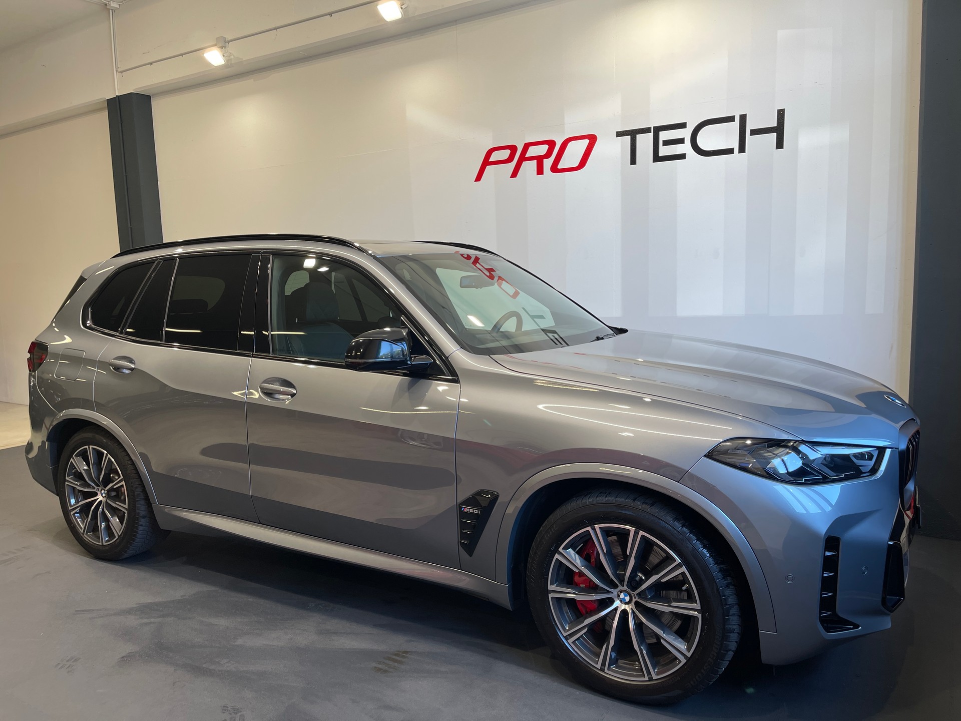 BMW X5 xDrive 48V M60i M Sport Pro Steptronic