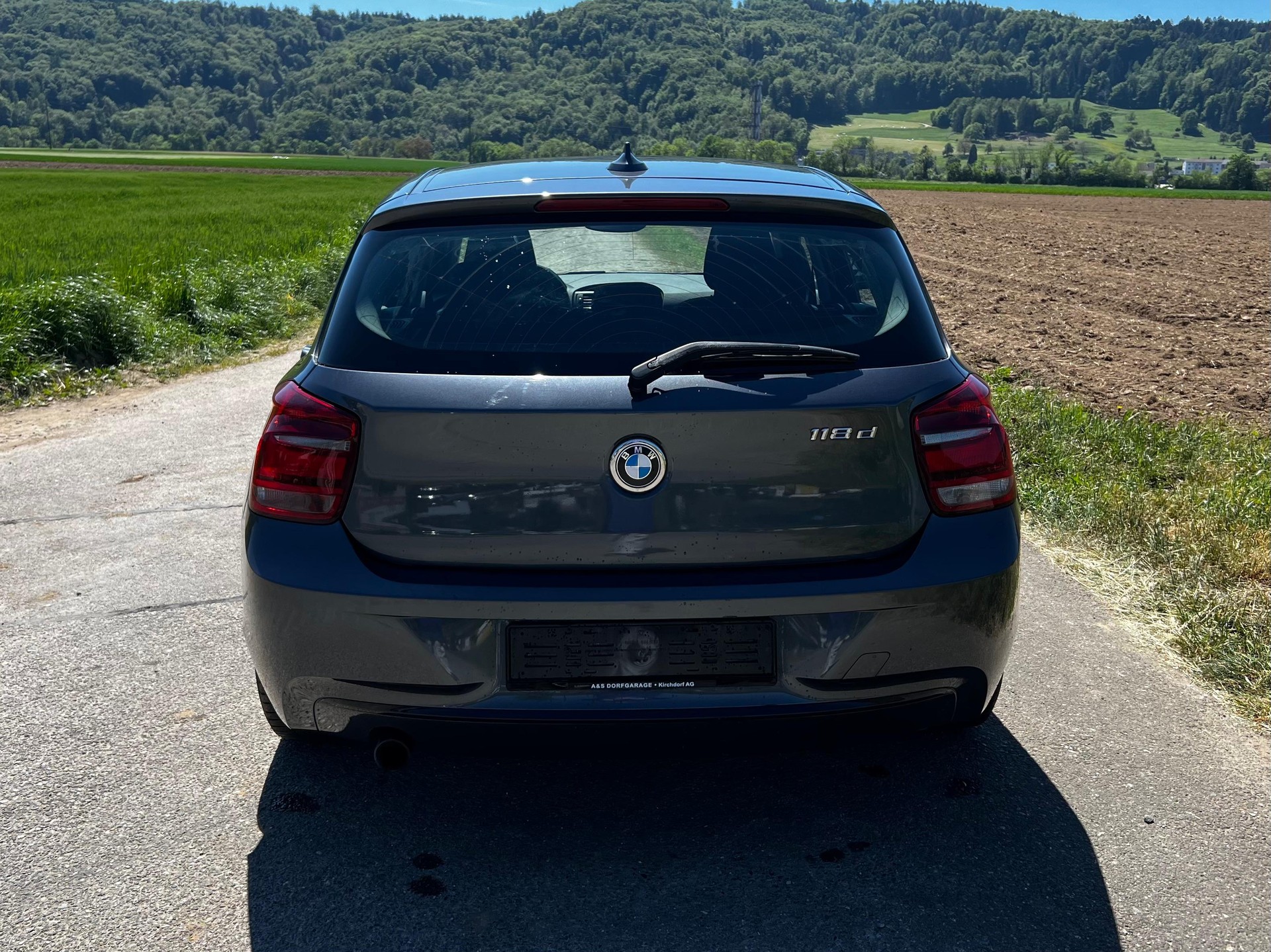 BMW 118d-image-3