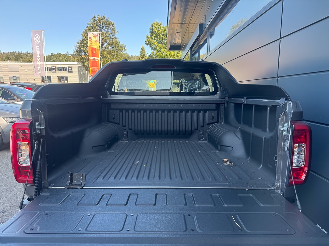 MAXUS T60 Max 2.0TDI 4x4 Autom Luxury-image-6