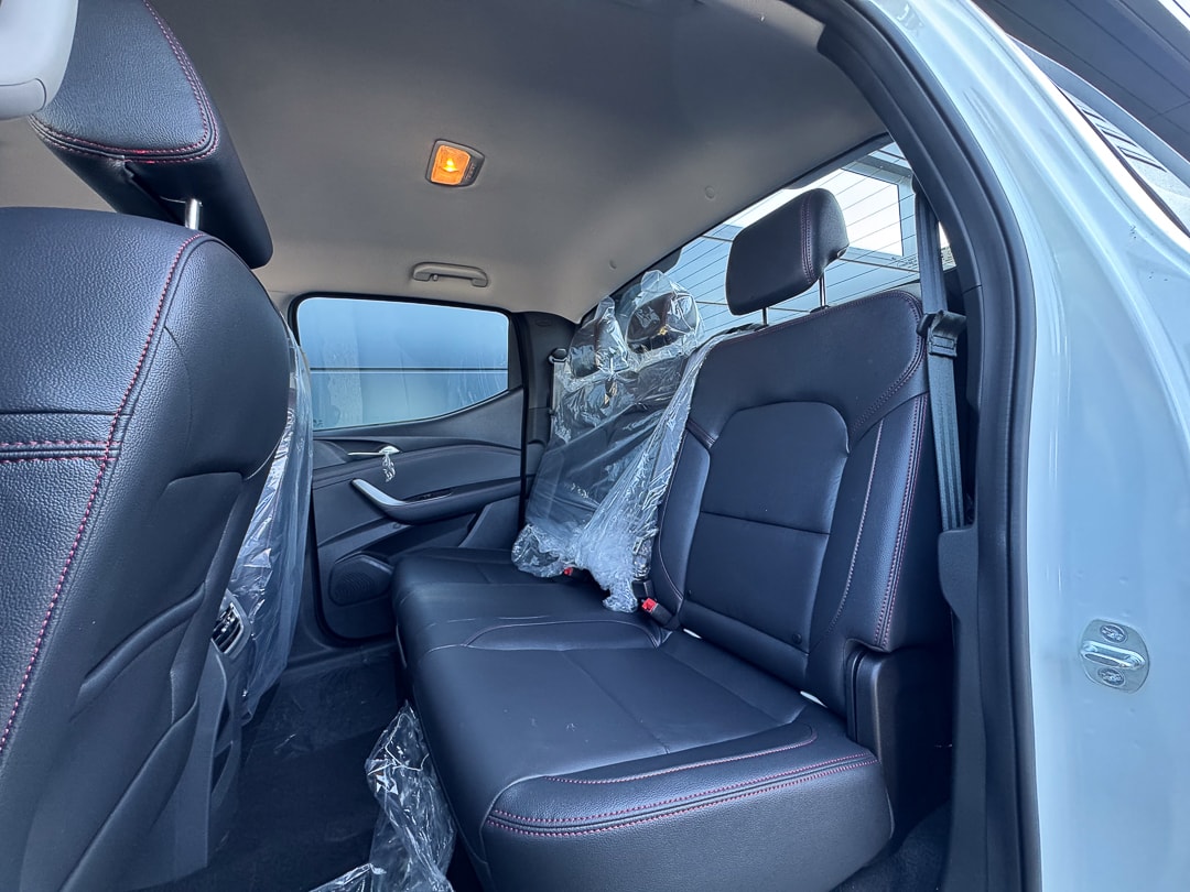 MAXUS T60 Max 2.0TDI 4x4 Autom Luxury-image-9