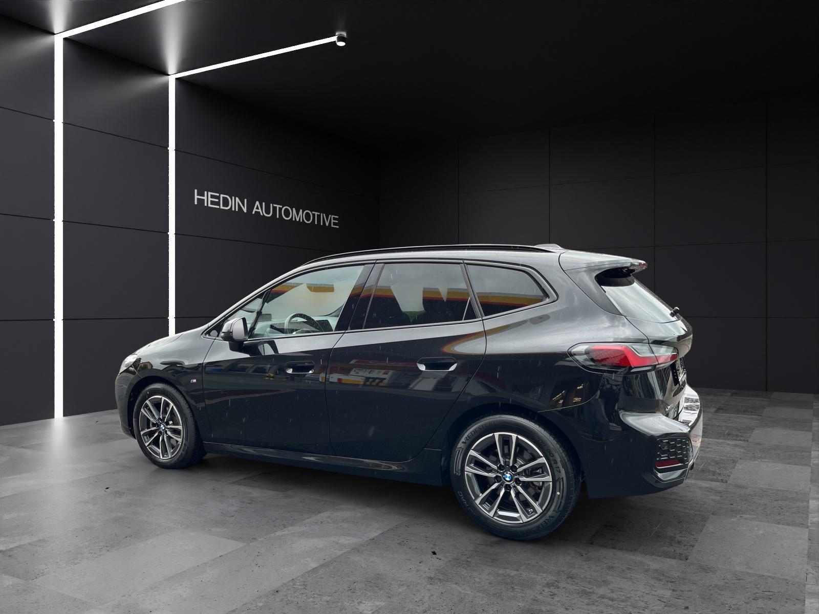 BMW 223i xDrive Active Tourer-image-2
