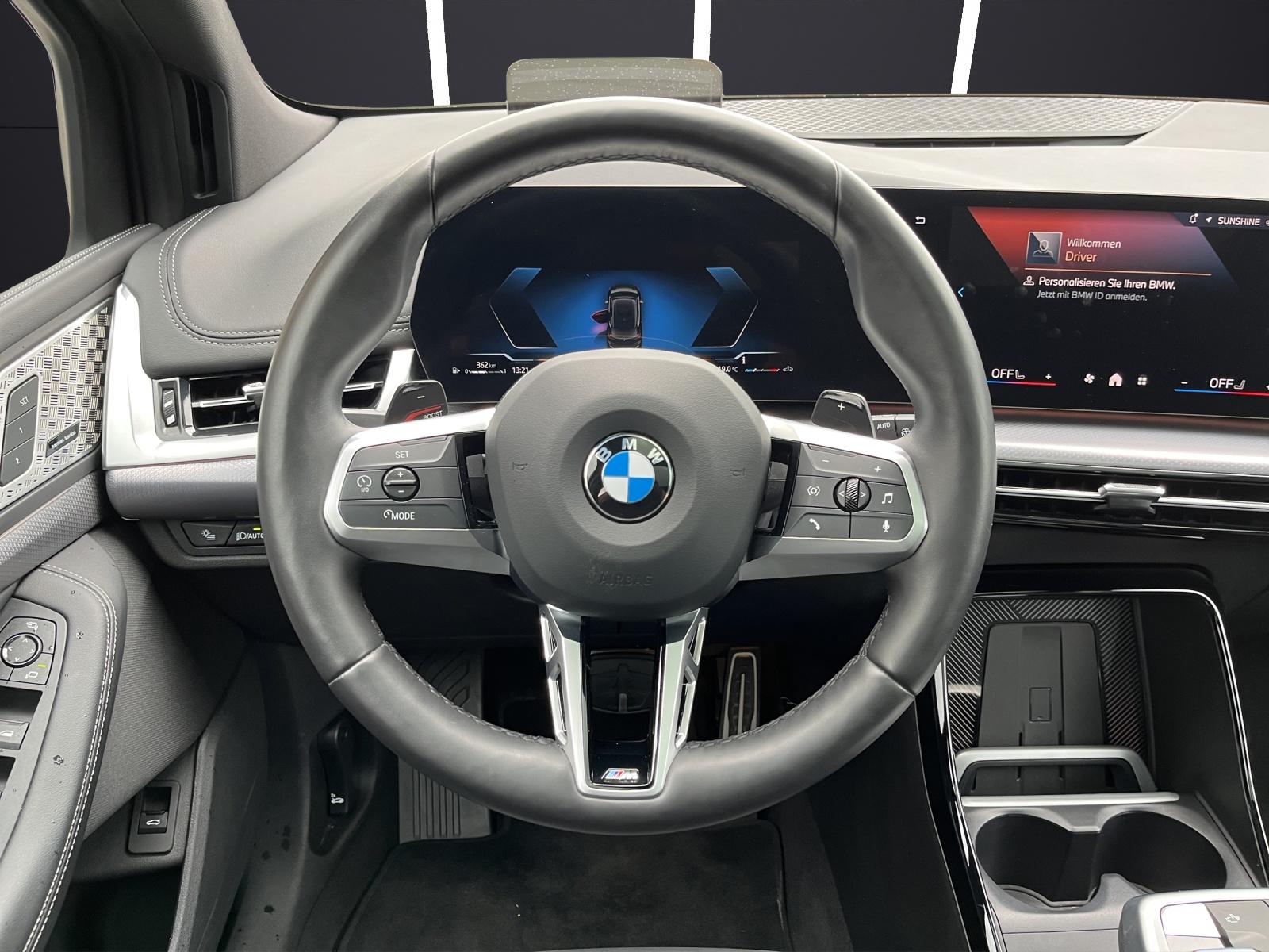 BMW 223i xDrive Active Tourer-image-5