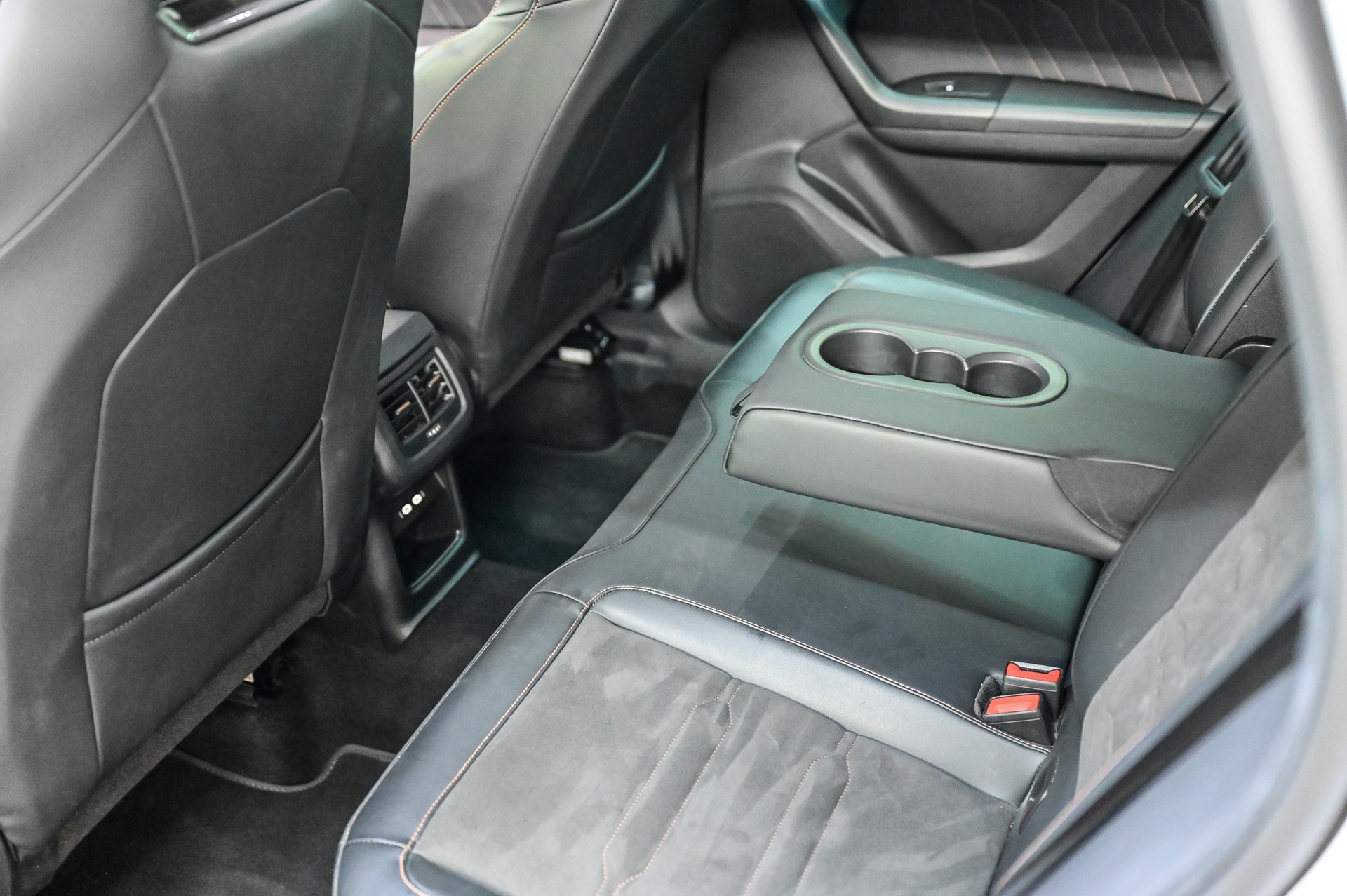 CUPRA Ateca 1.5 TSI DSG-image-27