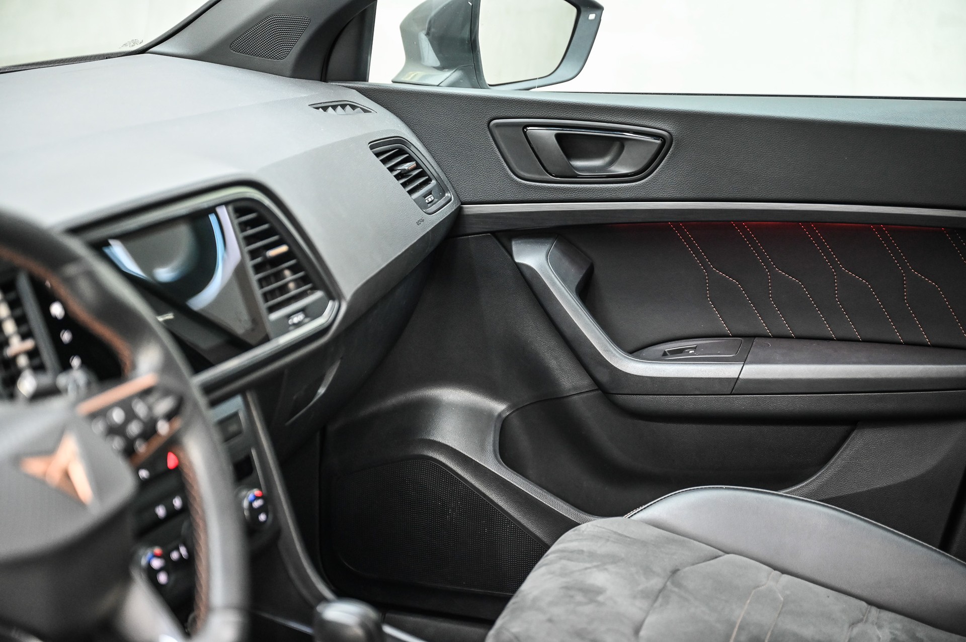 CUPRA Ateca 1.5 TSI DSG-image-23