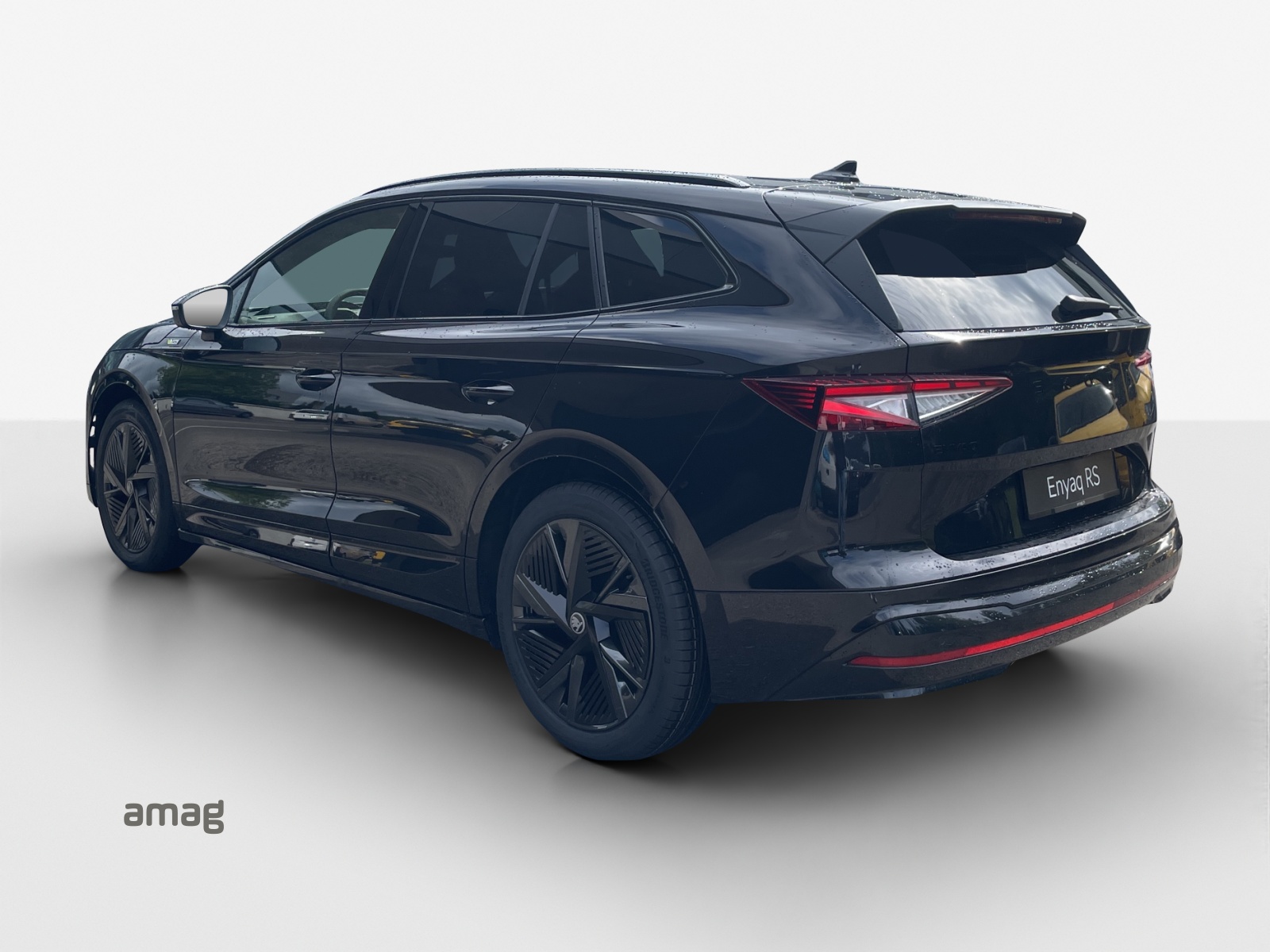 SKODA Enyaq 4x4 RS-image-2