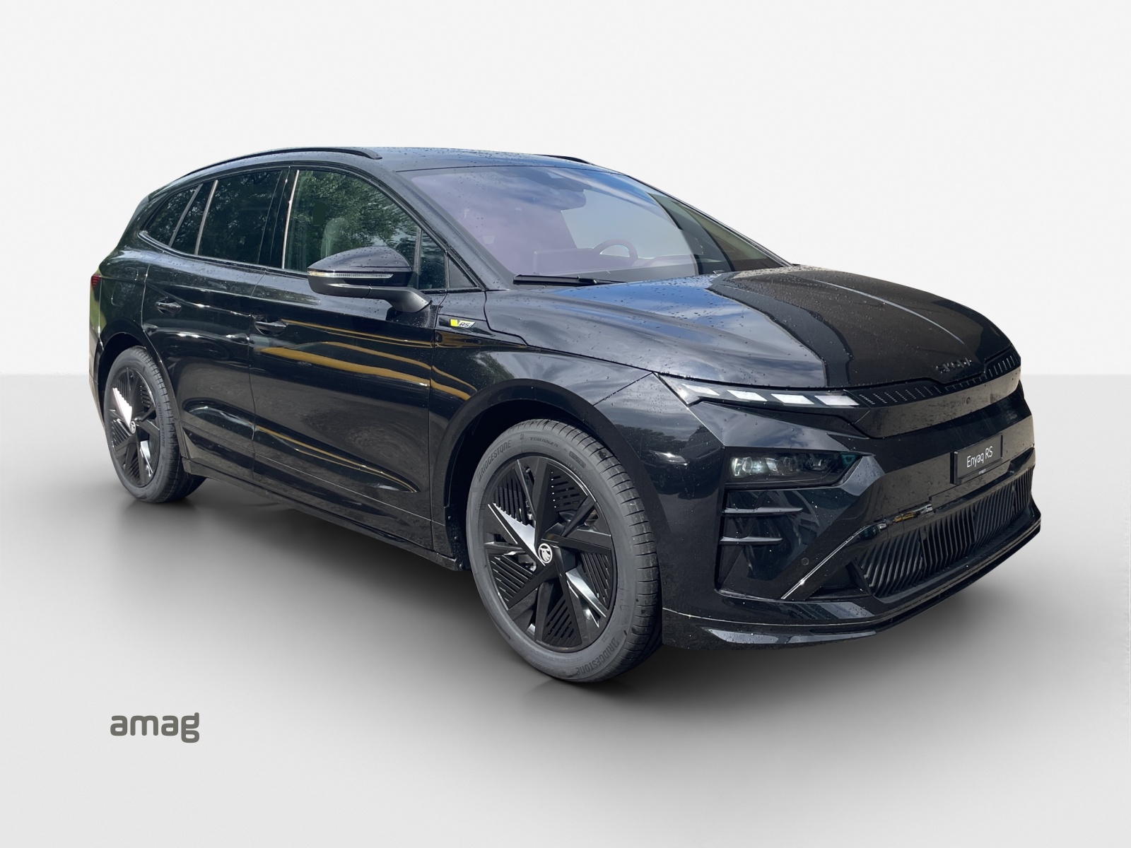 SKODA Enyaq 4x4 RS-image-5