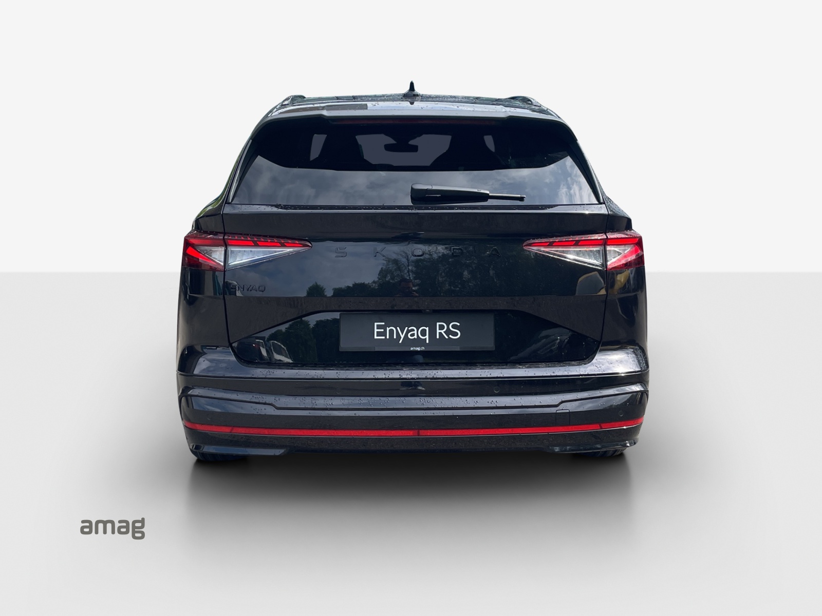 SKODA Enyaq 4x4 RS-image-3