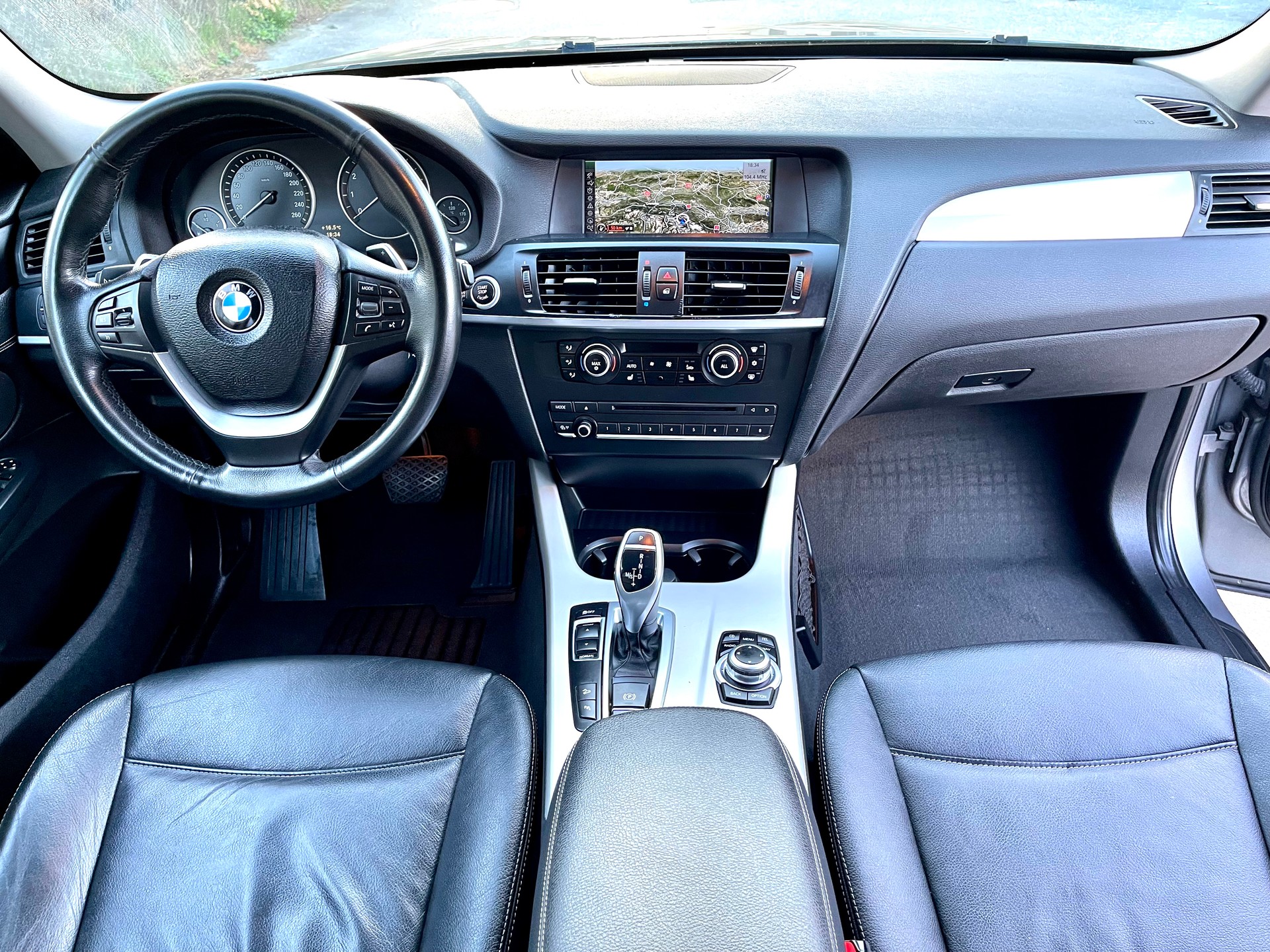 BMW X3 xDrive 35i Steptronic-showroom-element-1