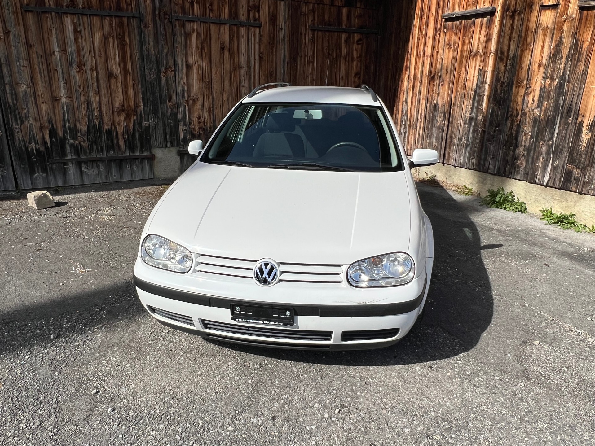 VW Golf Variant 1.6-image-1