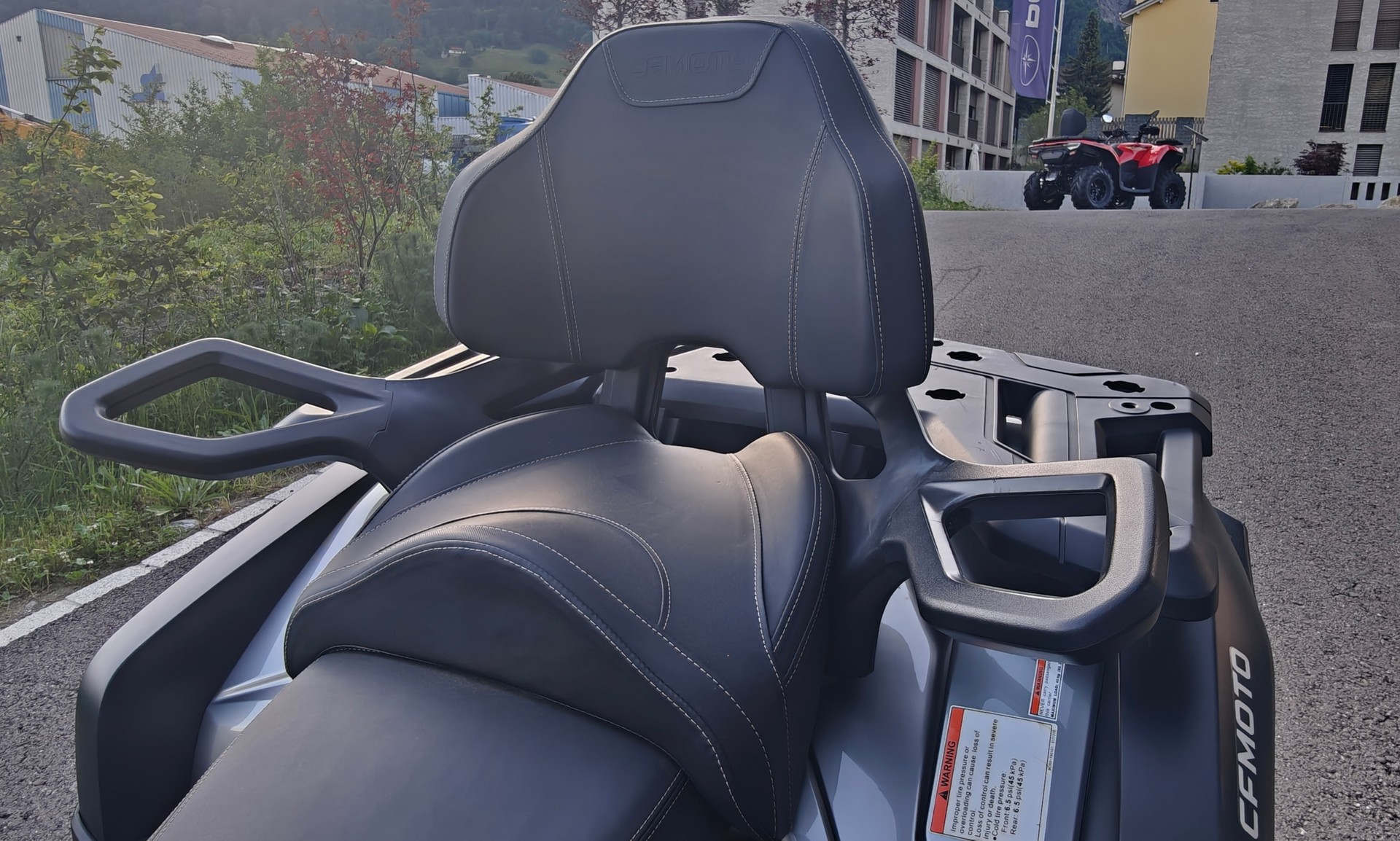 CF MOTO Ab MFK mit L7e Kleinmotorfahrzeug-showroom-element-3