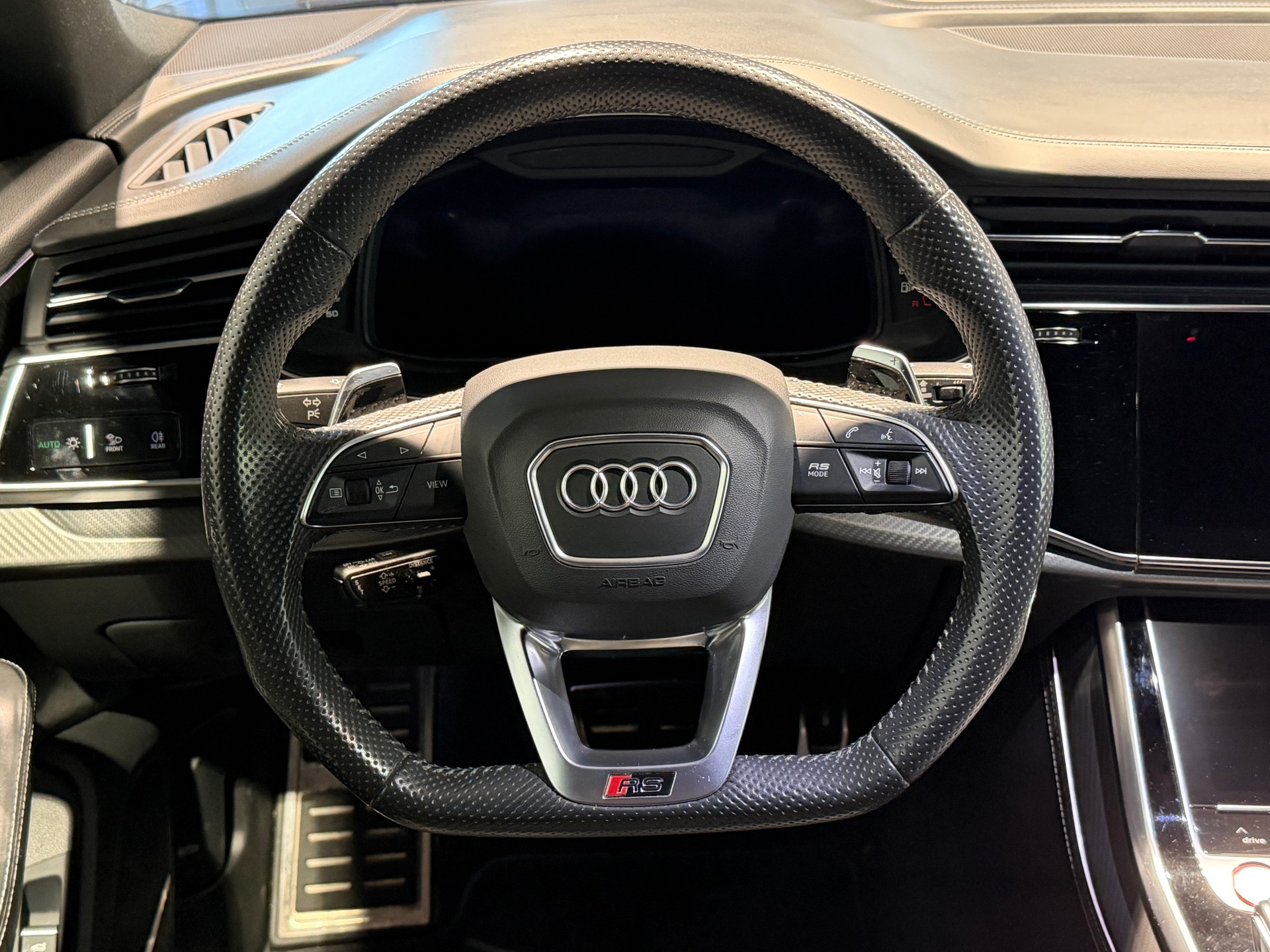 AUDI RSQ8 quattro tiptronic-image-10