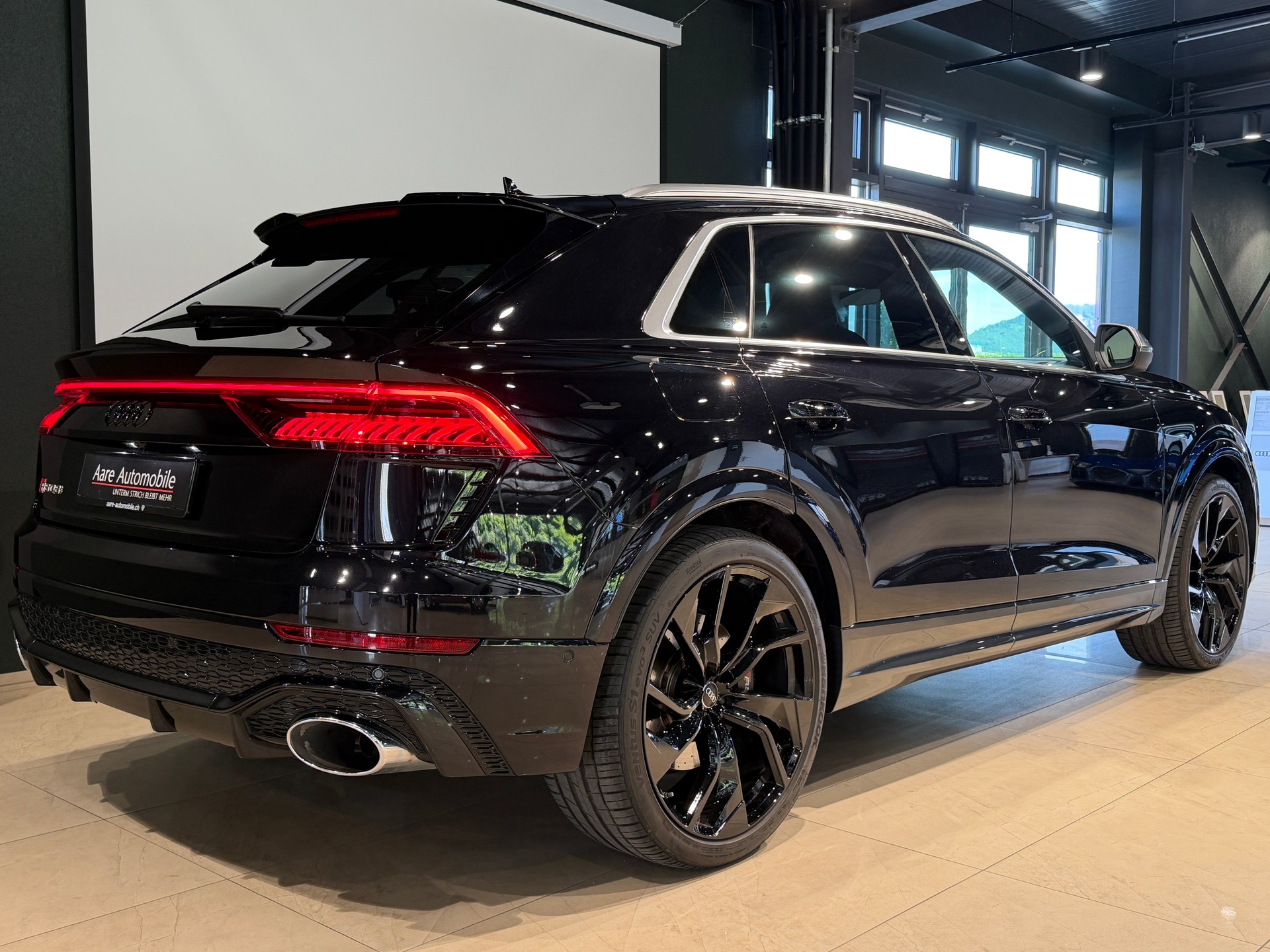 AUDI RSQ8 quattro tiptronic-image-5