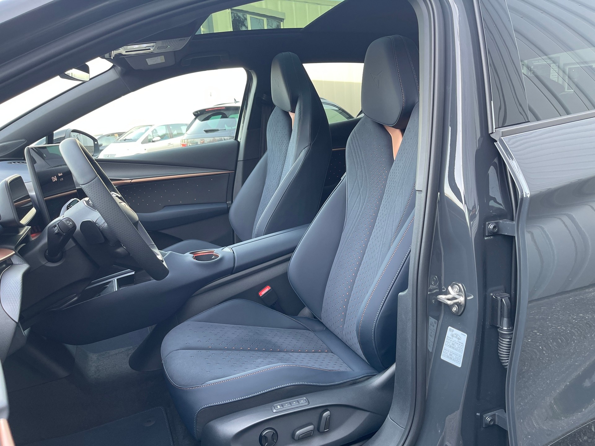 CUPRA Tavascan Type 9 77 kWh Adrenaline Prime Edition-image-6