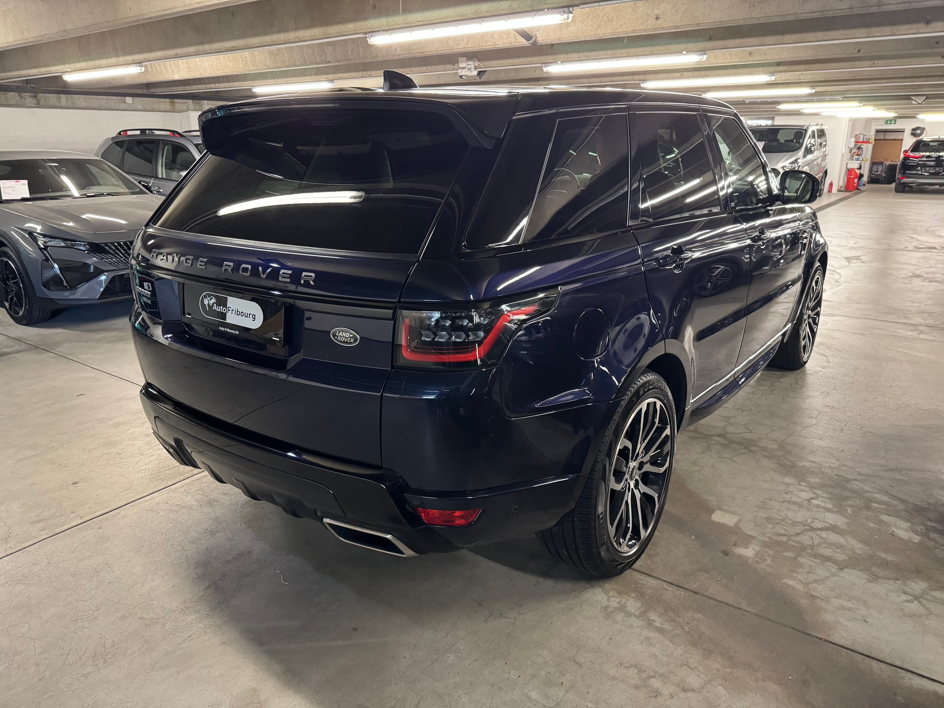 LAND ROVER Range Rover Sport P400e 2.0 I4 PHEV HSE Dynamic Aut.-image-1