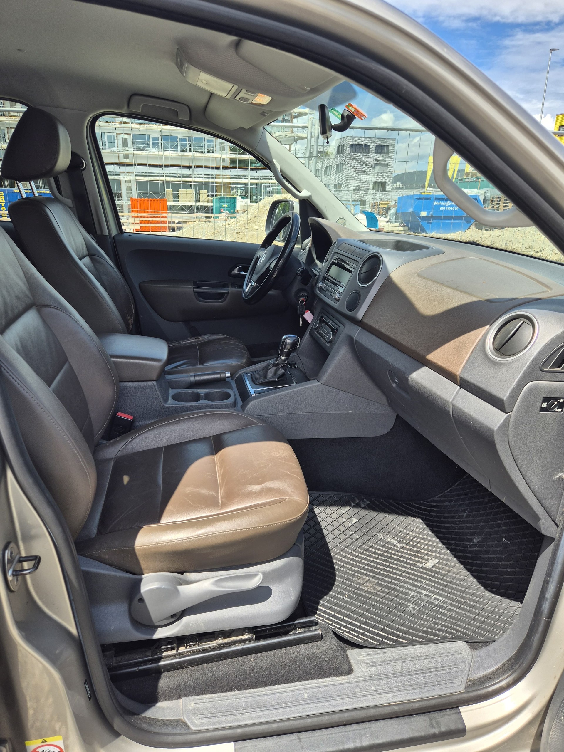 VW Amarok 2.0 BiTDI Startline 4Motion permanent A-image-8