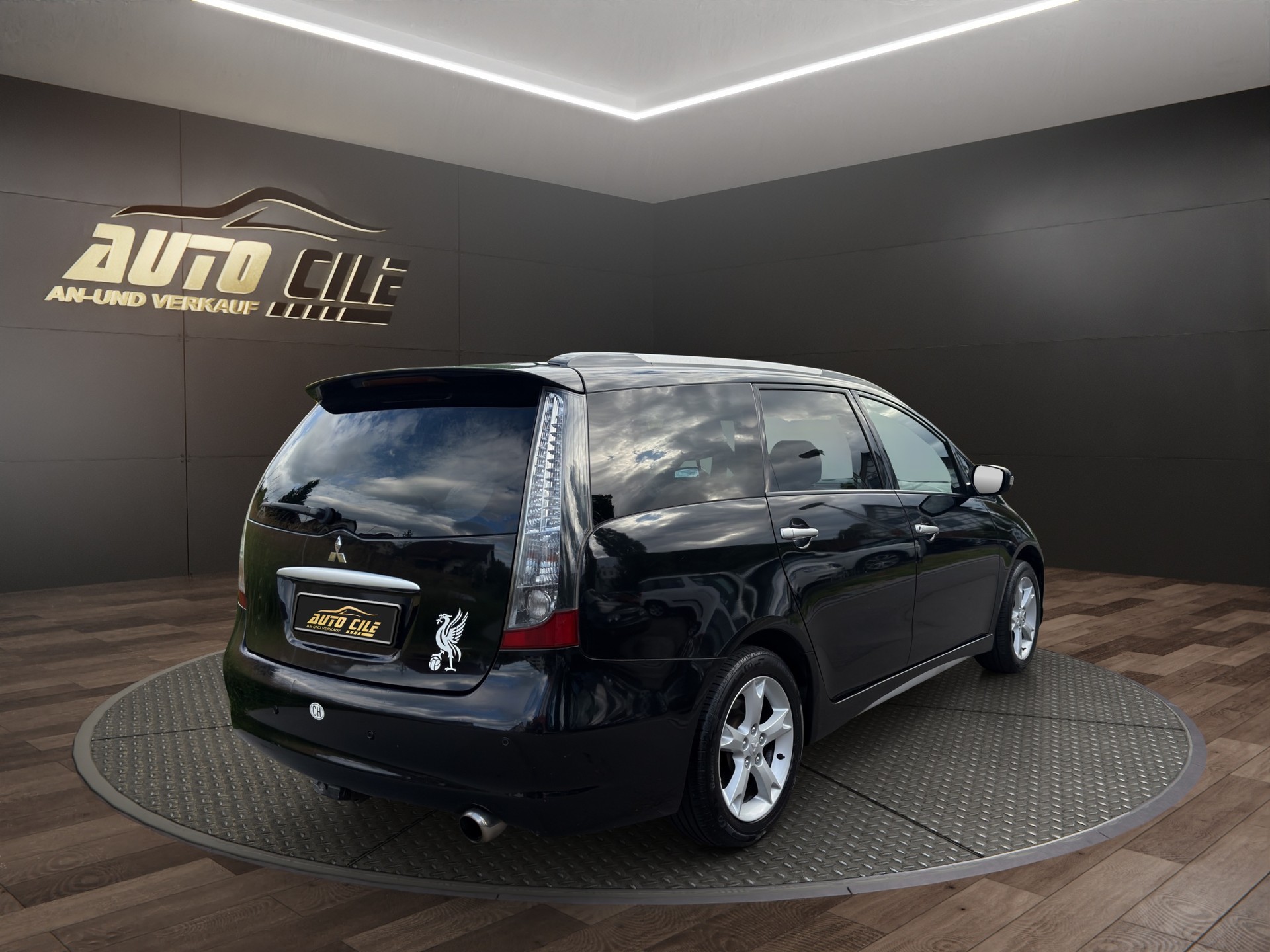 MITSUBISHI Grandis 2.0 16V DID Motion-image-7