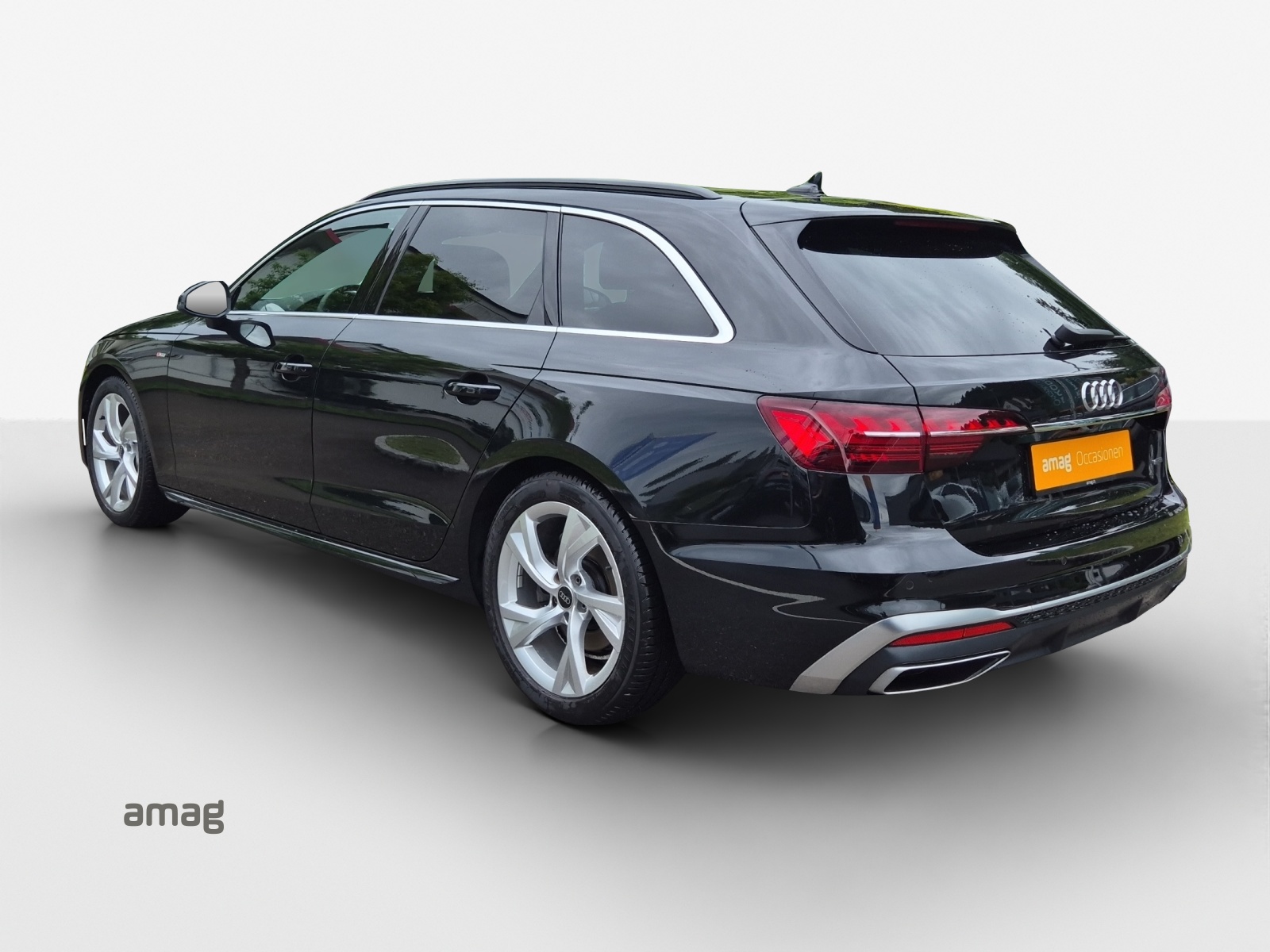 AUDI A4 Avant 40 TFSI S line S-tronic quattro-image-2