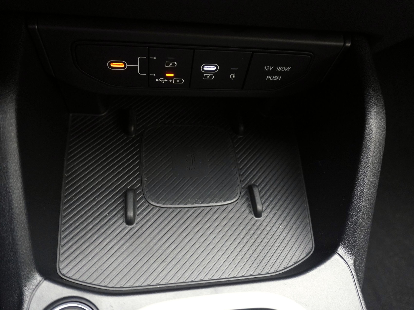 KIA K4 SW 1.6 T-GDi GT-Line-image-14