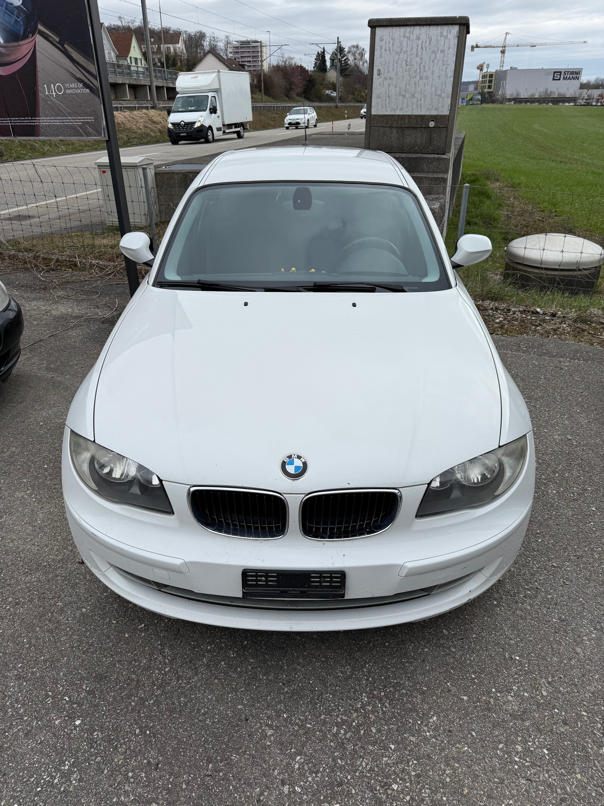 BMW 116i-image-2