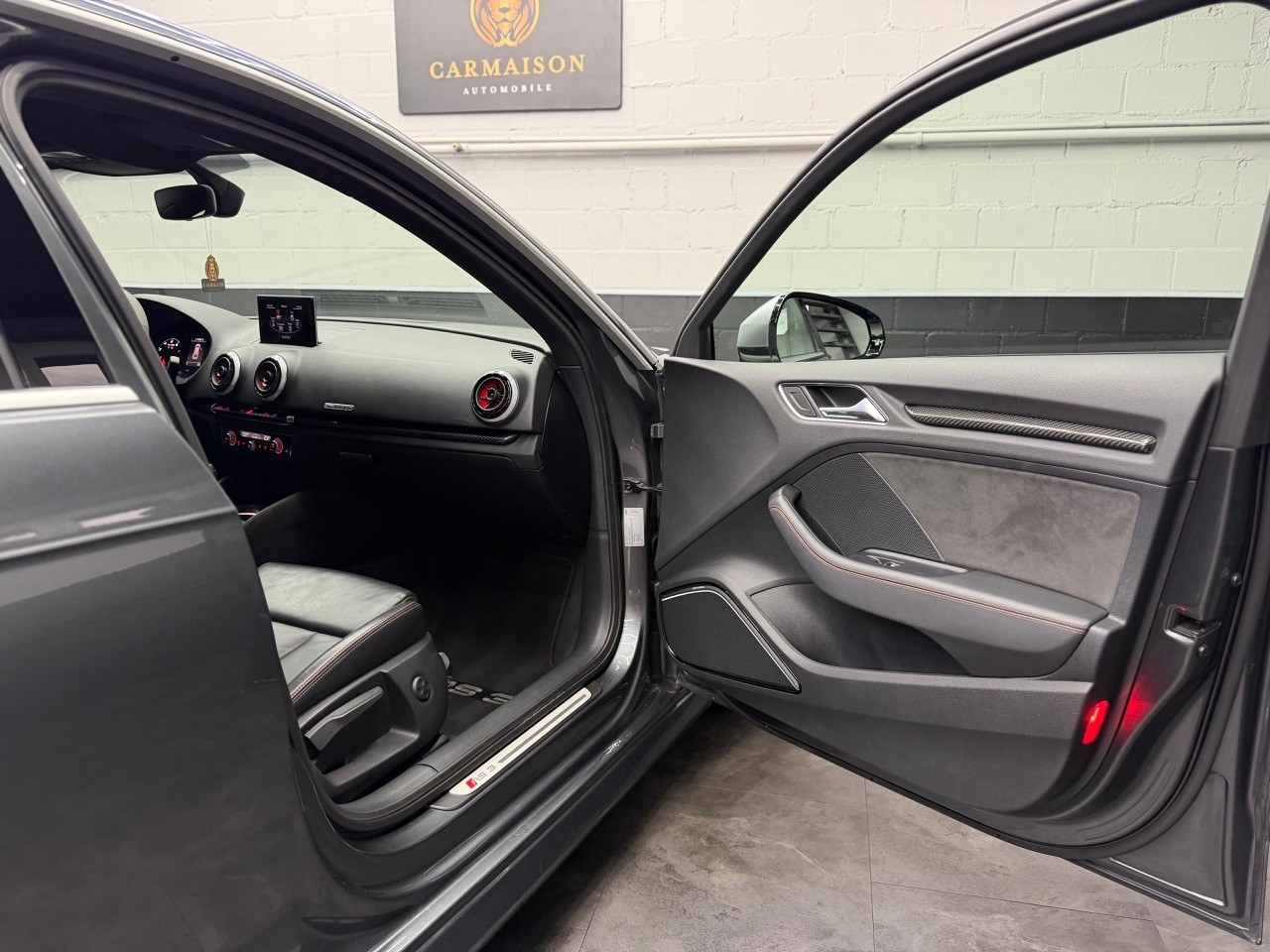 AUDI RS3 2.5 TSI quattro S-tronic | OHNE OPF | Maxton-Design | Gewindefahrwerk | Keyless-image-20