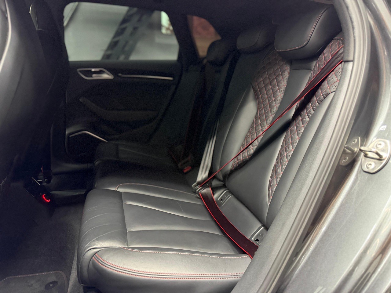 AUDI RS3 2.5 TSI quattro S-tronic | OHNE OPF | Maxton-Design | Gewindefahrwerk | Keyless-image-19