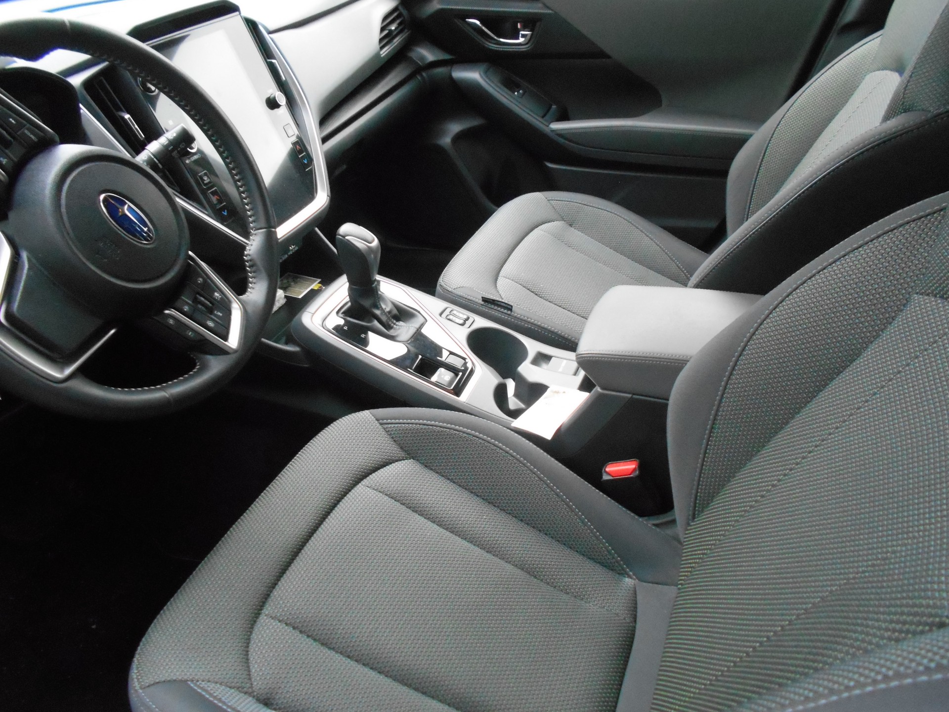 SUBARU Crosstrek 2.0 e-Boxer Swiss Plus AWD Lineartronic-image-6
