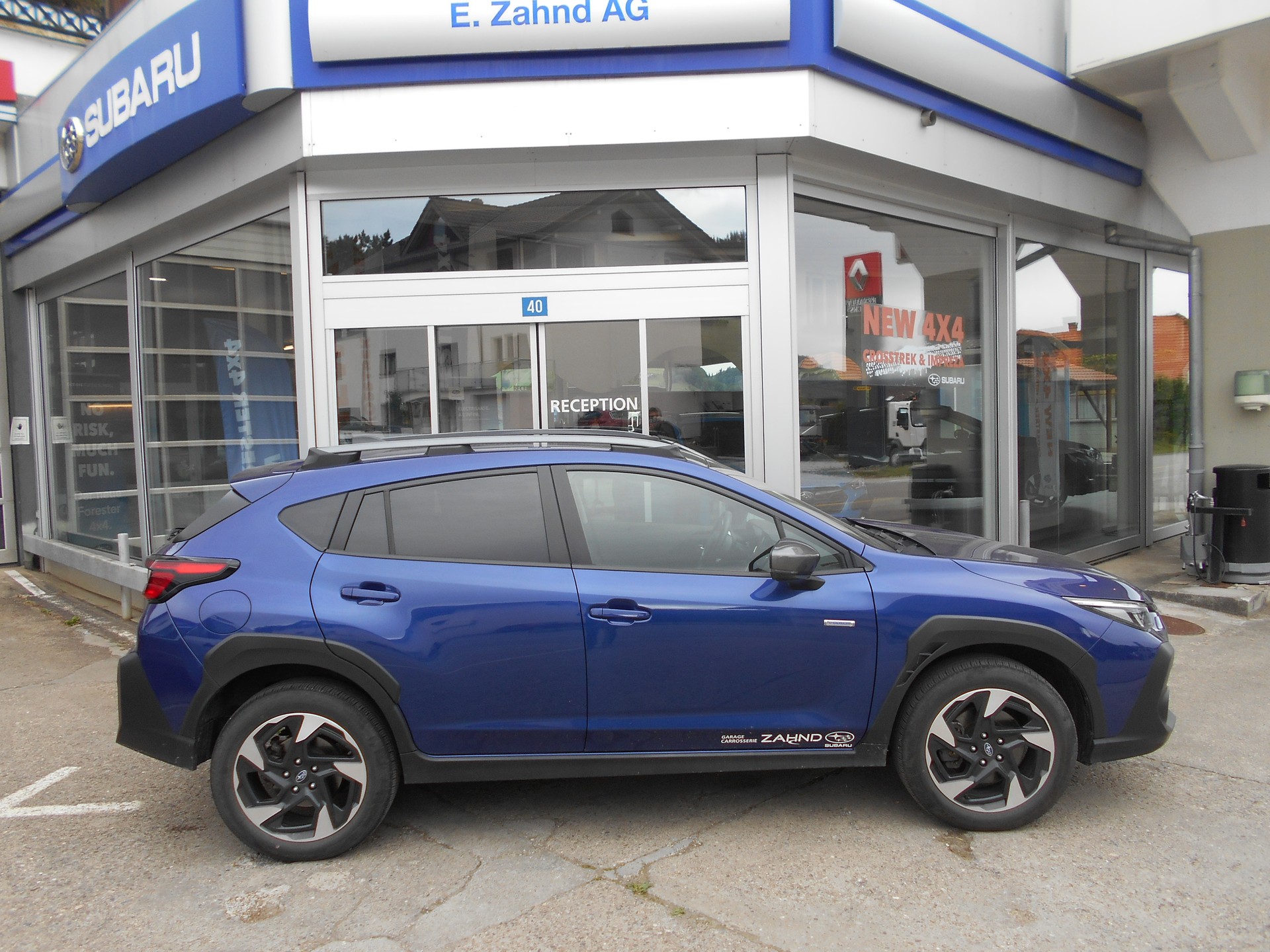 SUBARU Crosstrek 2.0 e-Boxer Swiss Plus AWD Lineartronic-image-0