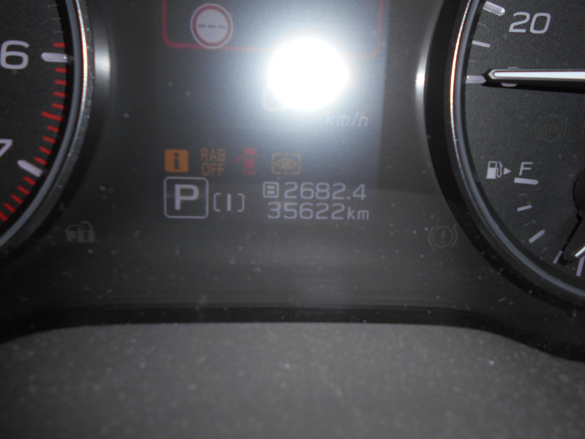 SUBARU Crosstrek 2.0 e-Boxer Swiss Plus AWD Lineartronic-image-9