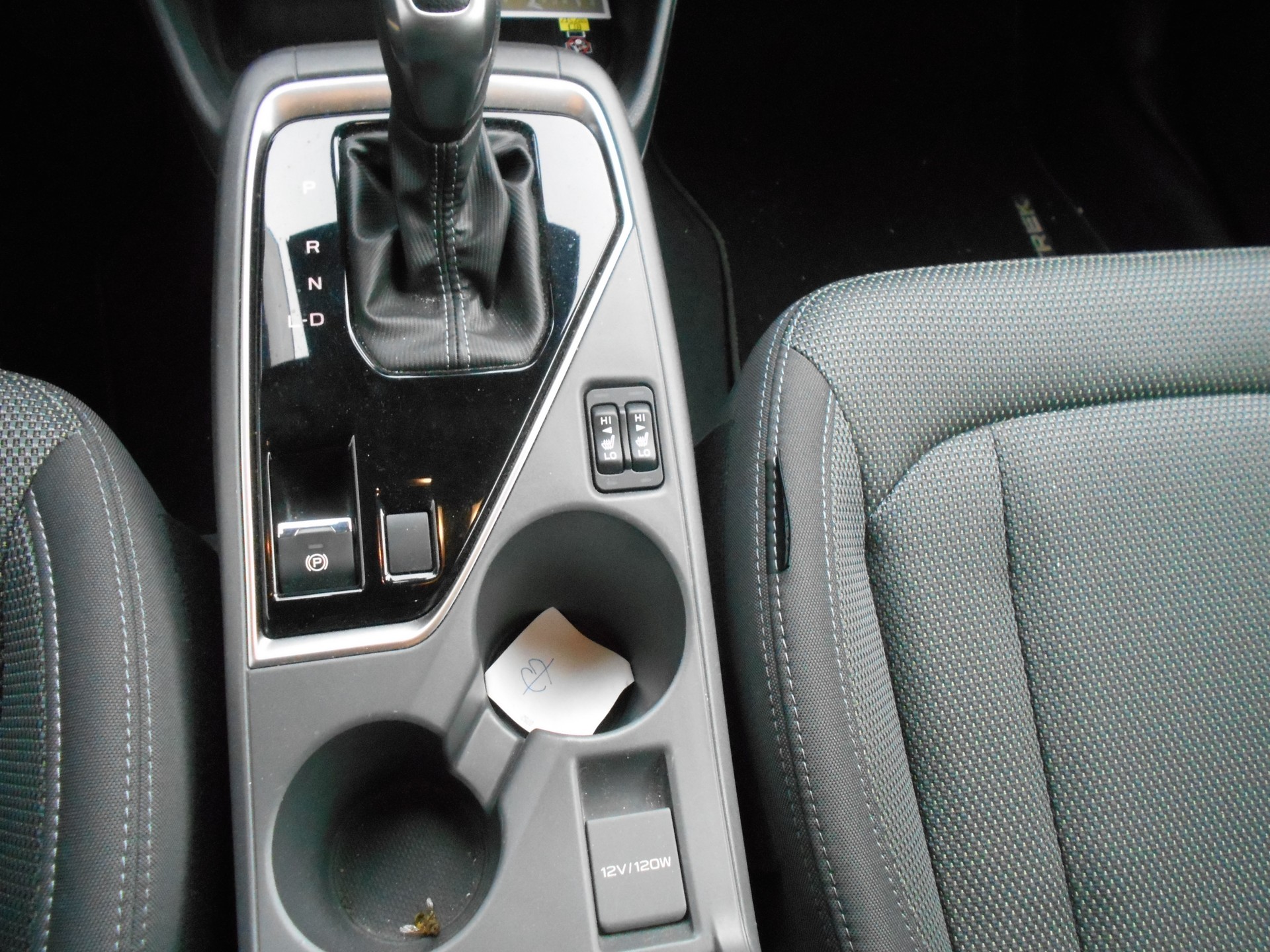 SUBARU Crosstrek 2.0 e-Boxer Swiss Plus AWD Lineartronic-image-8