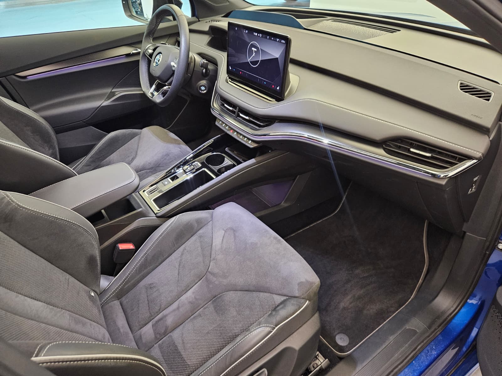 SKODA Enyaq iV 80x SportLine-image-12