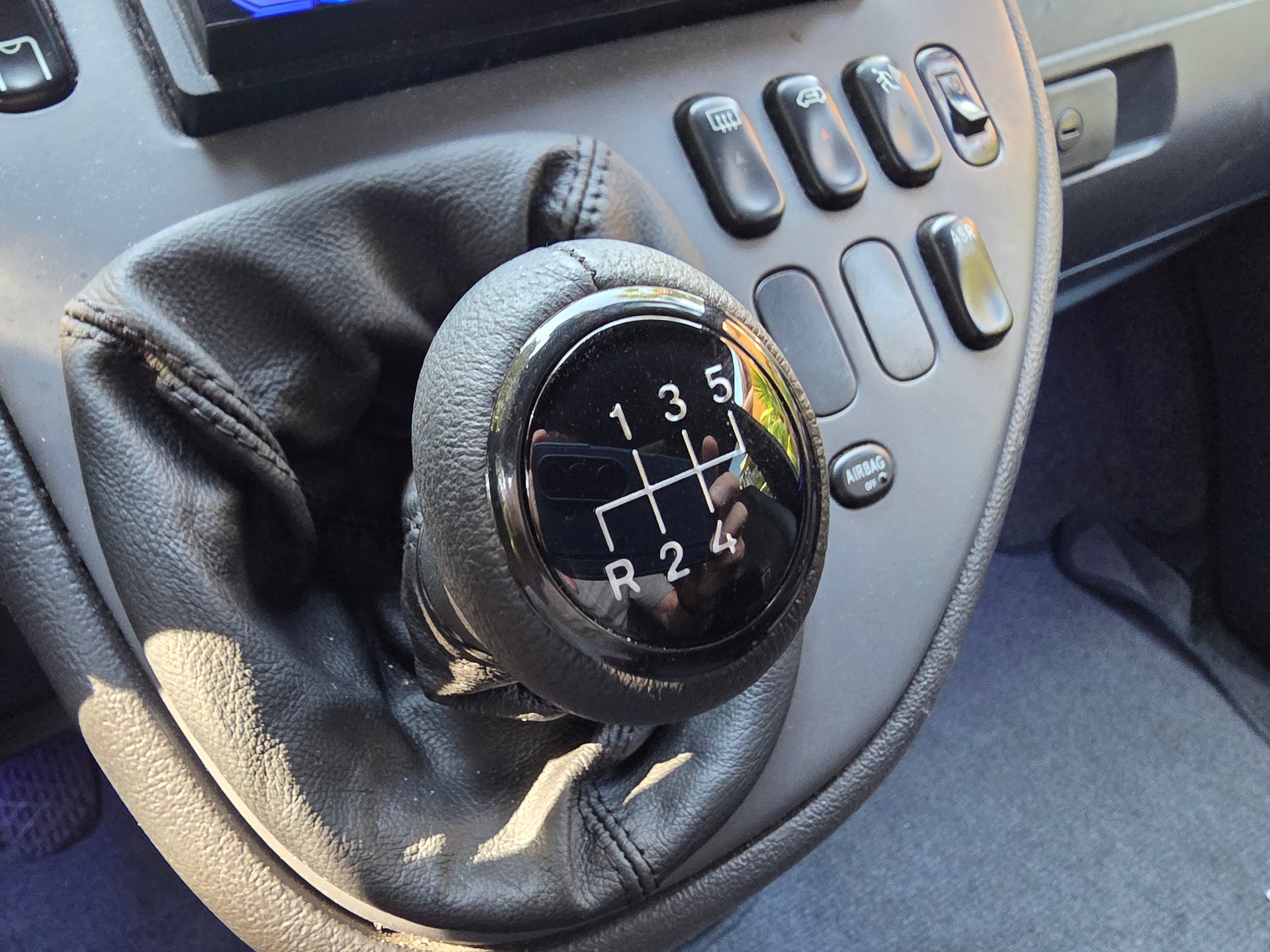 MERCEDES-BENZ V 220 CDI Trend ☆☆☆ 7 Sitze ☆☆☆ Frisch ab MFK ☆☆☆ Ambiente Beleuchtung ☆☆☆-image-17