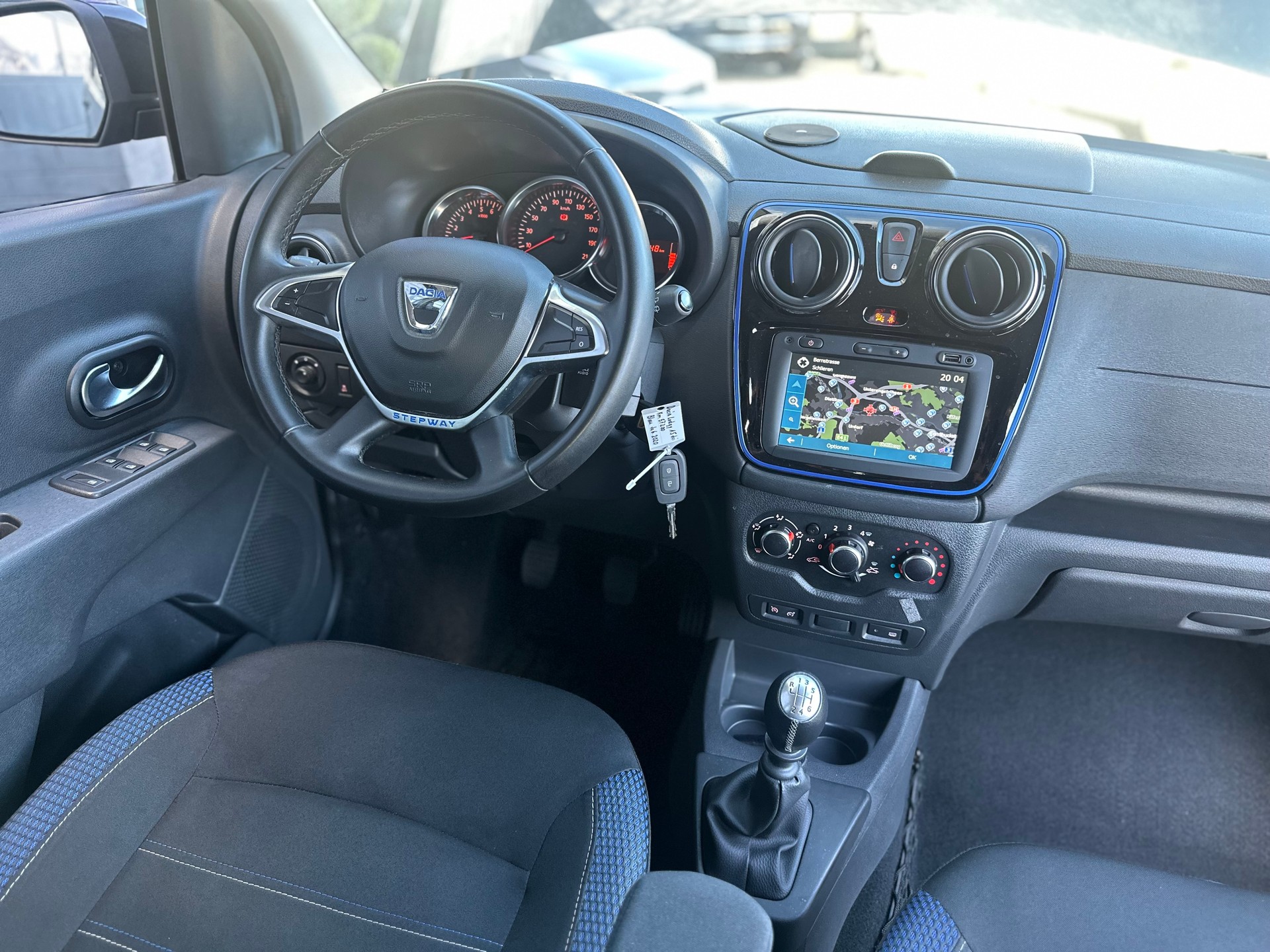 DACIA Lodgy 1.5dCi Stepway 7PL-image-17