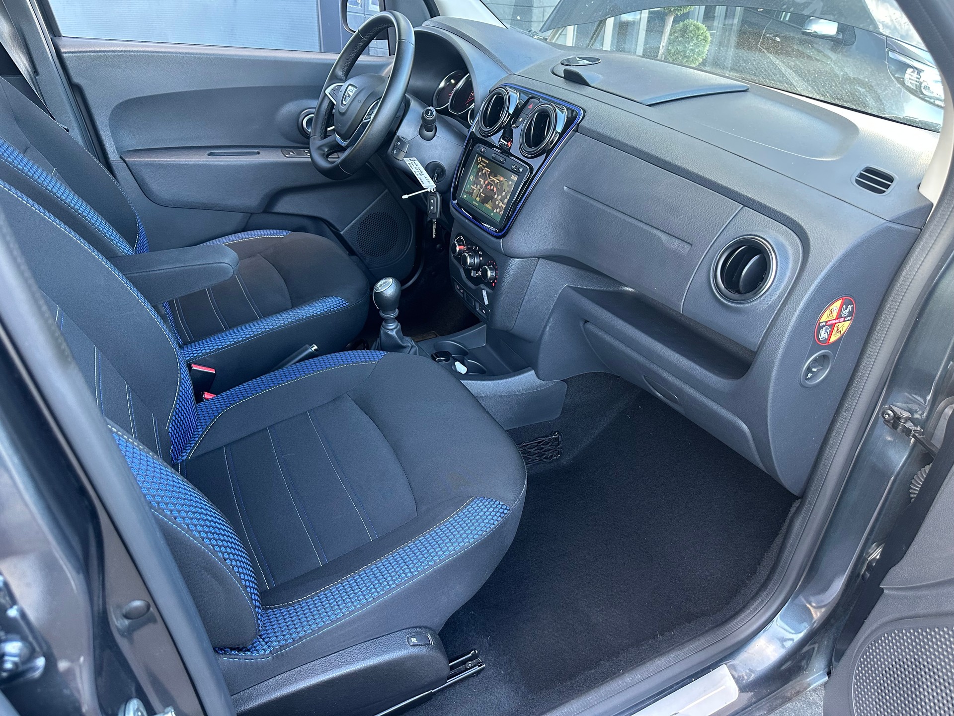 DACIA Lodgy 1.5dCi Stepway 7PL-image-15