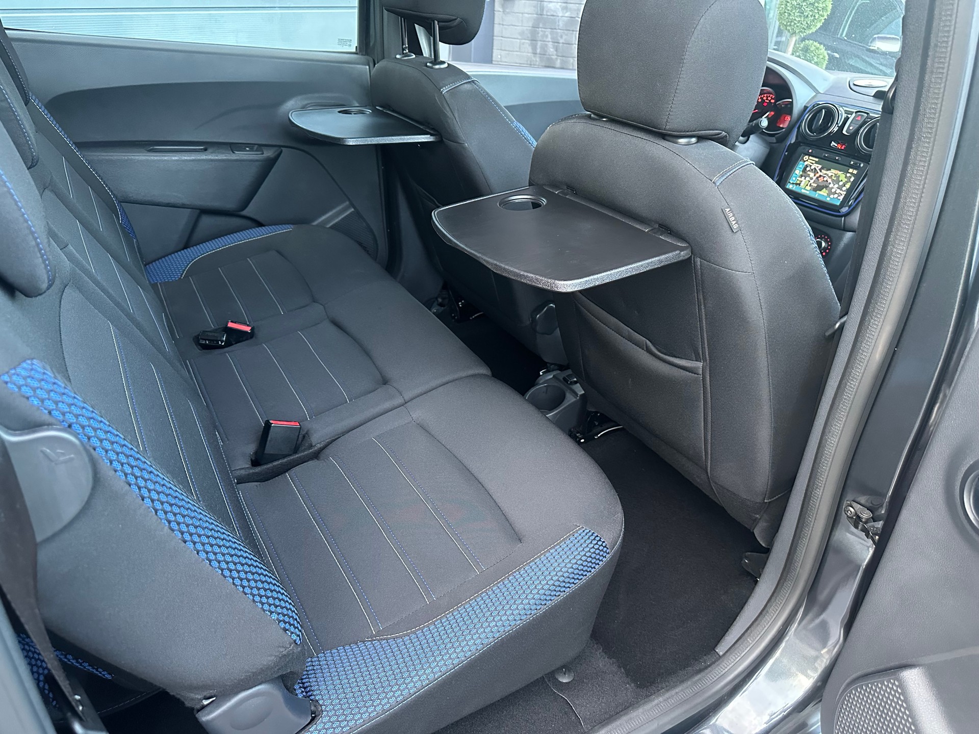 DACIA Lodgy 1.5dCi Stepway 7PL-image-18