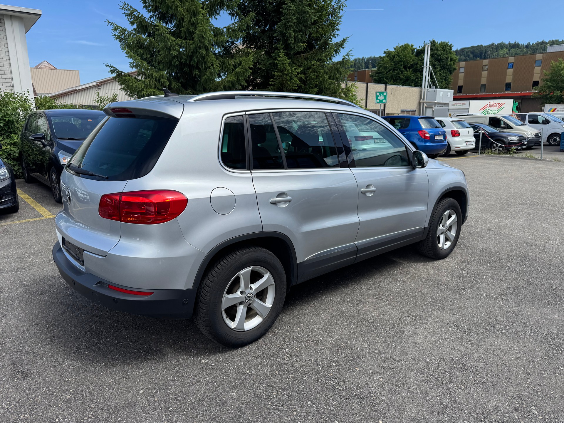 VW Tiguan 2.0 TDI Trend&Fun 4Motion DSG-image-2