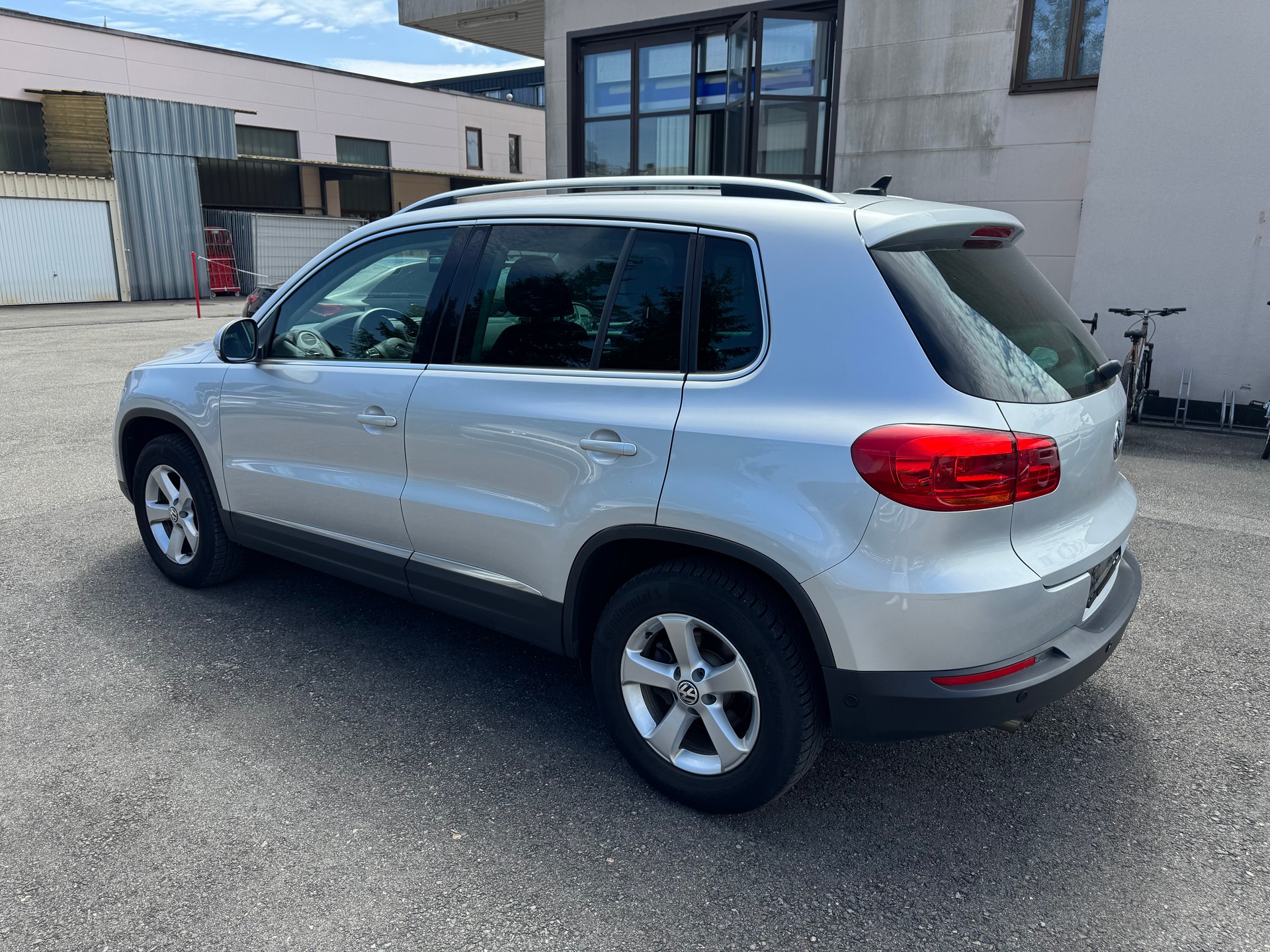 VW Tiguan 2.0 TDI Trend&Fun 4Motion DSG-image-3