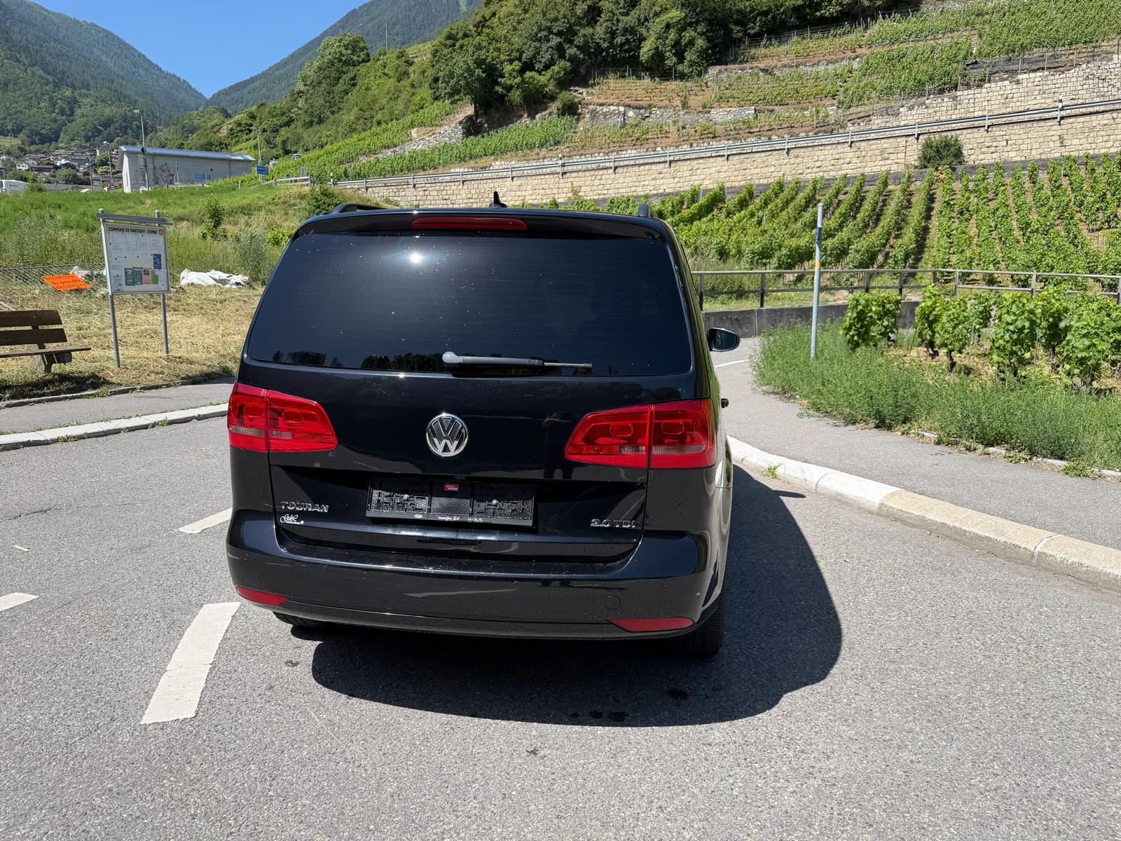 VW Touran 2.0 TDI Comfortline DSG-image-11