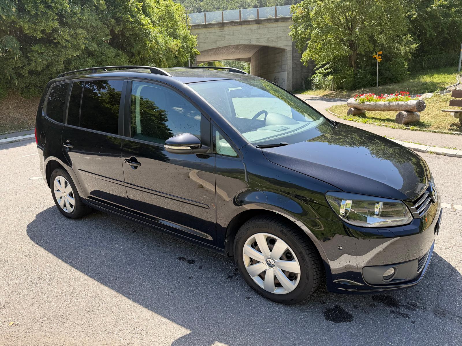 VW Touran 2.0 TDI Comfortline DSG-image-5