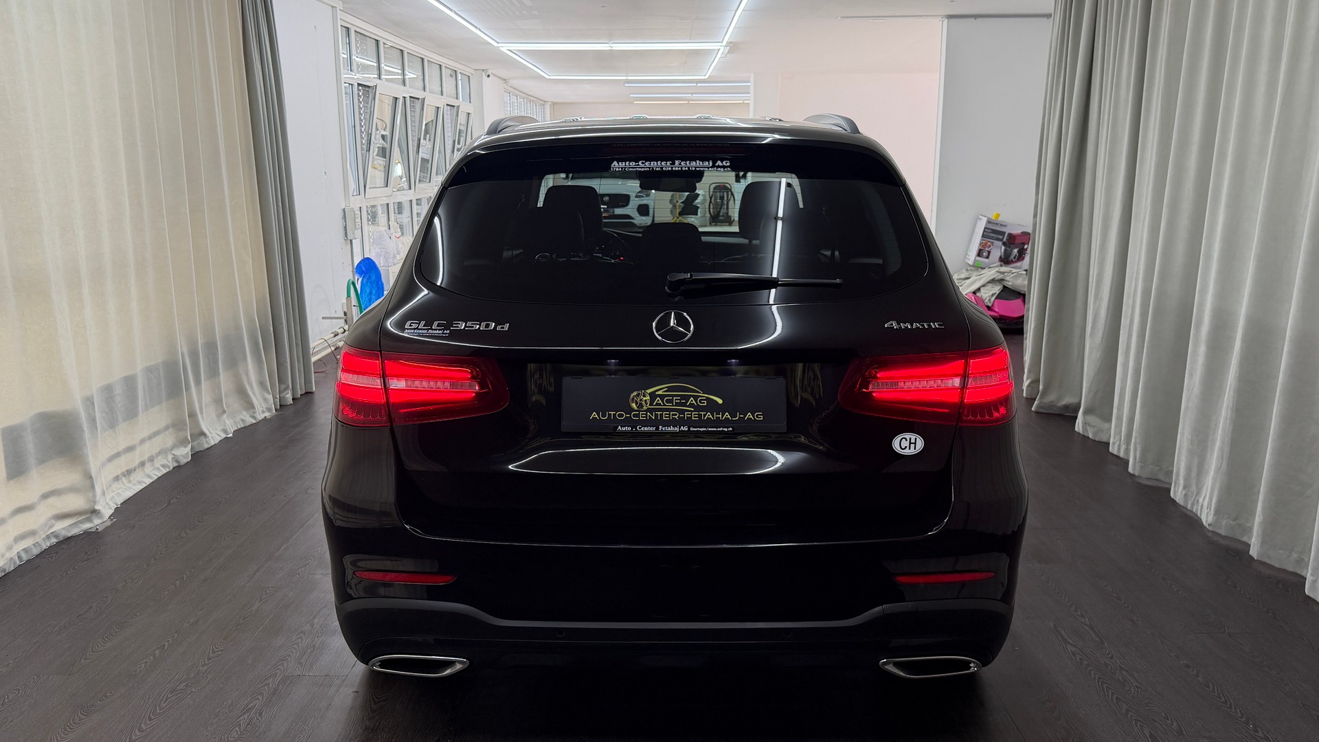 MERCEDES-BENZ GLC 350 d AMG Line 4Matic 9G-Tronic-image-4
