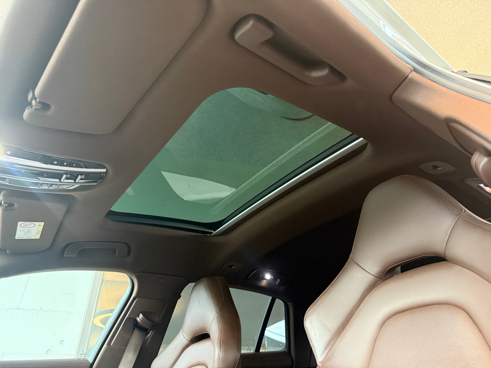 PORSCHE Panamera 4 E-Hybrid Sport Turismo PDK-image-21