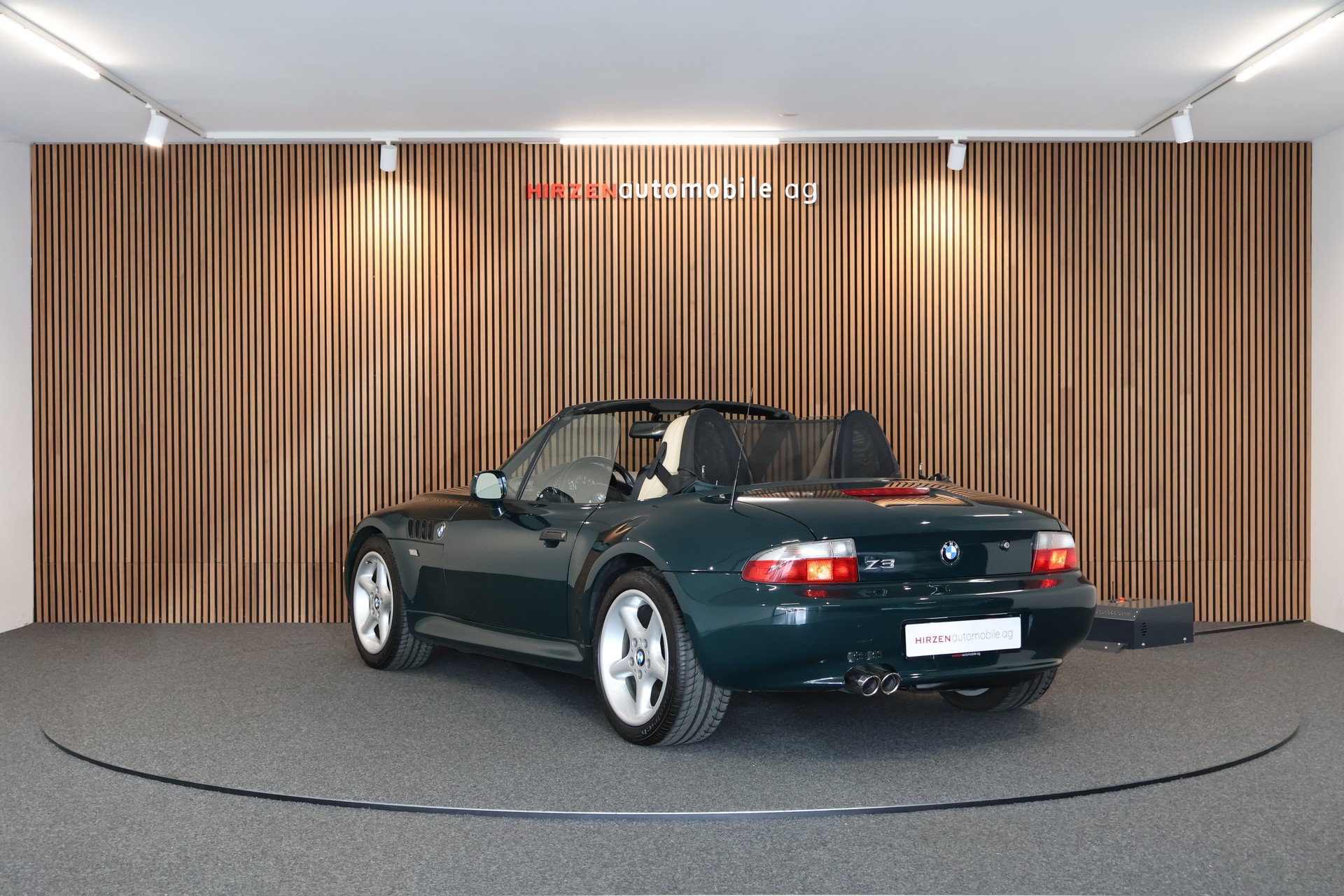 BMW Z3 2.8i Roadster-image-4