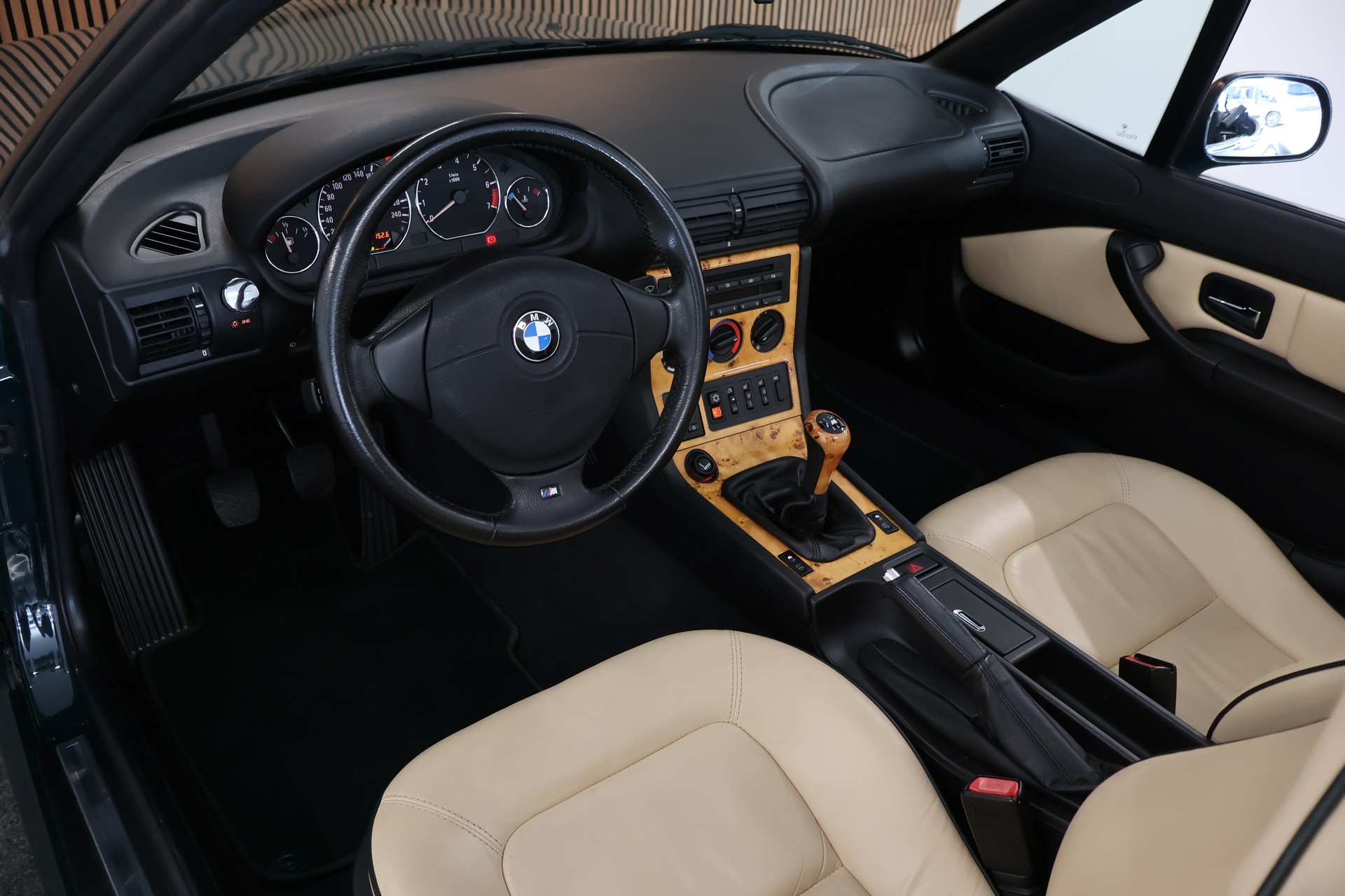BMW Z3 2.8i Roadster-image-13