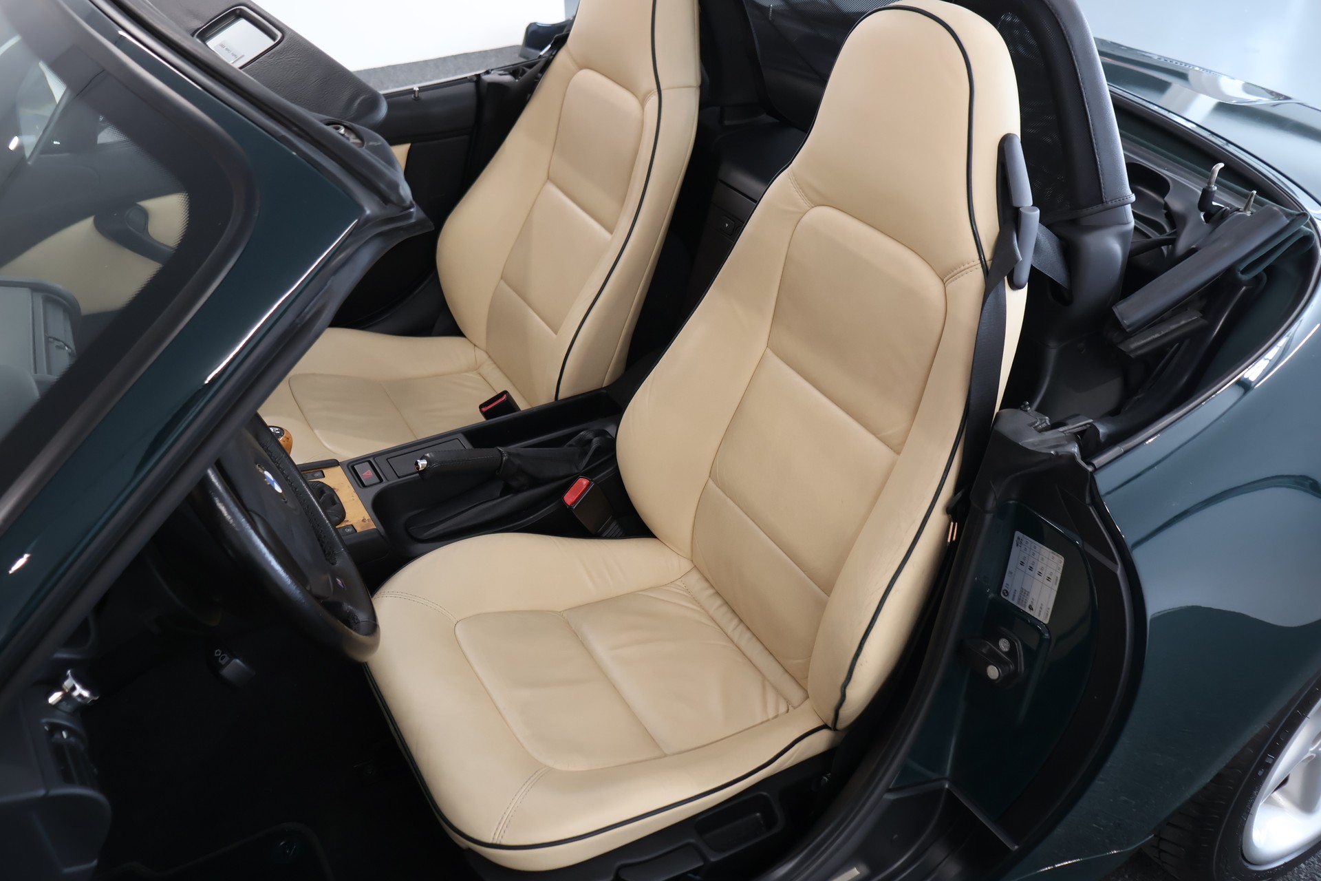 BMW Z3 2.8i Roadster-image-14