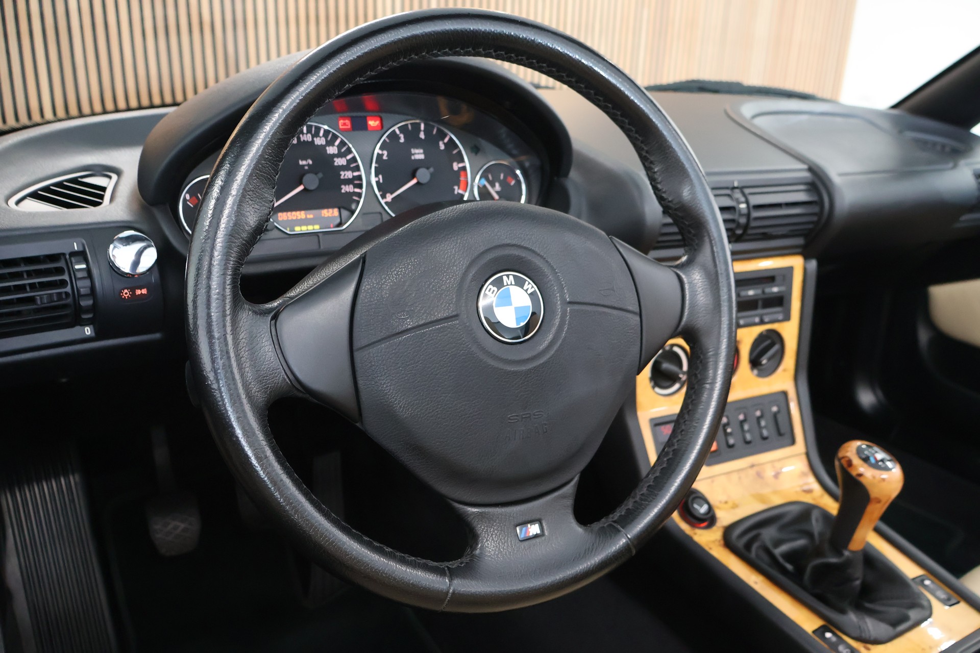 BMW Z3 2.8i Roadster-image-19