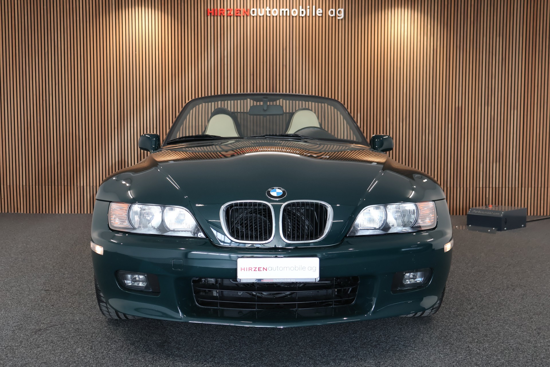 BMW Z3 2.8i Roadster-image-26