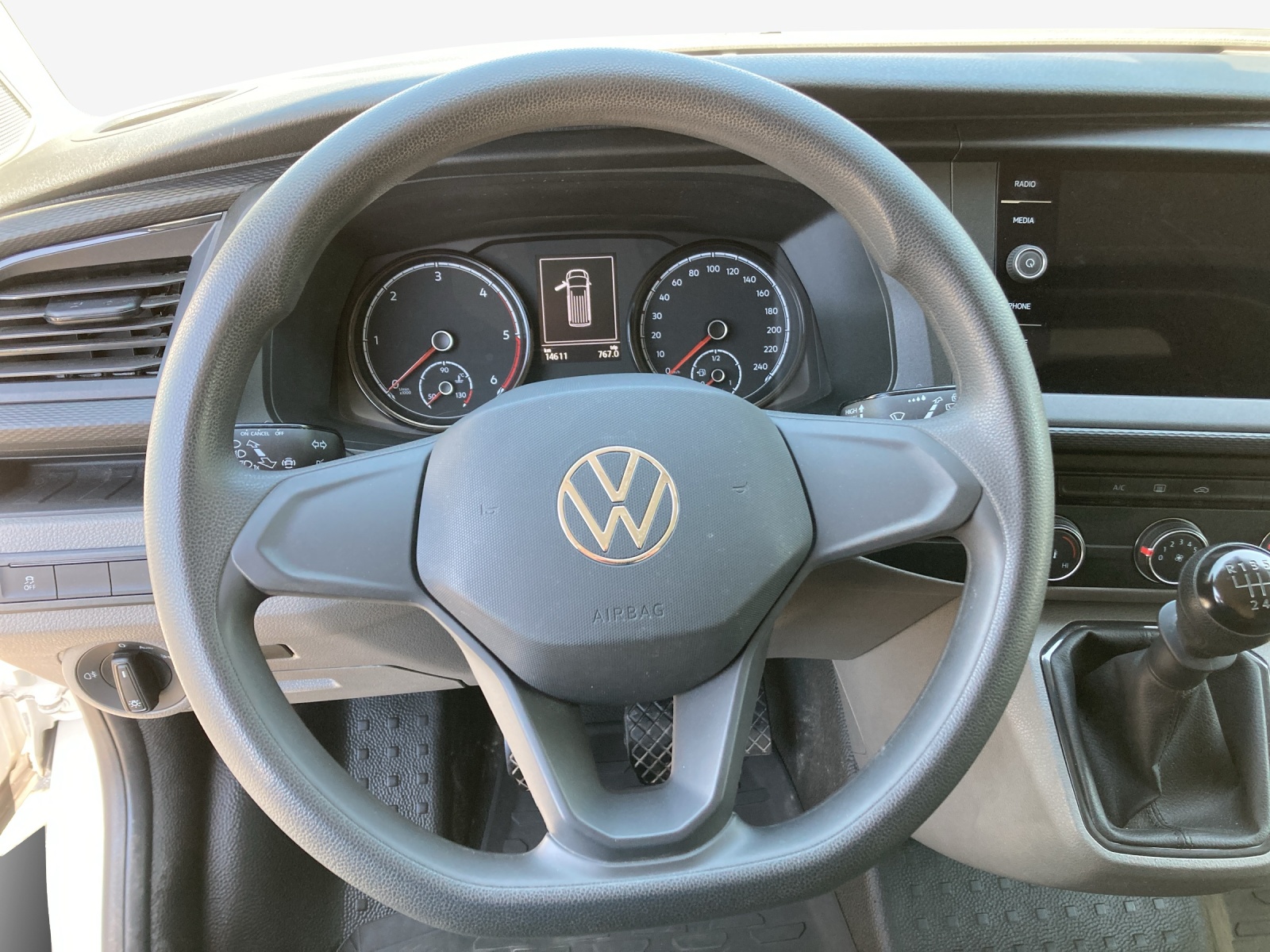 VW T6.1 2.0 TDI 4Motion-image-9